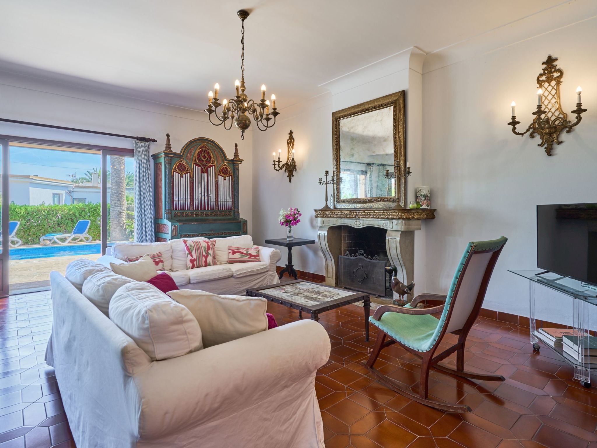 Mesquida-Image-tags.info