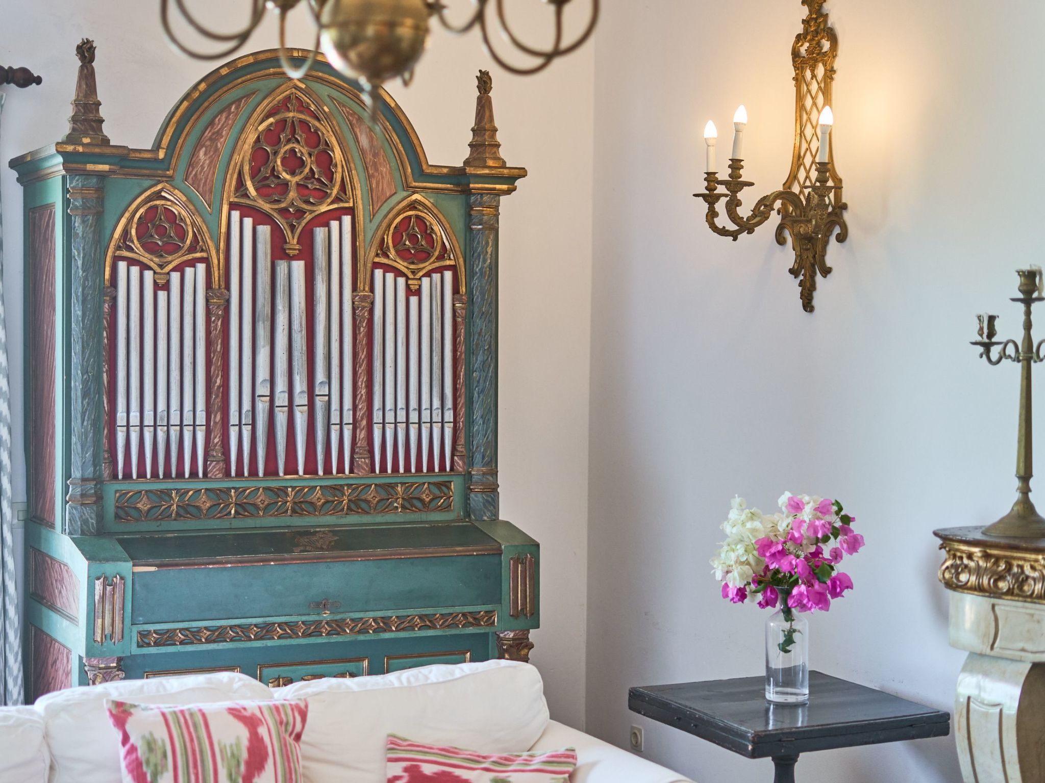 Mesquida-Image-tags.info