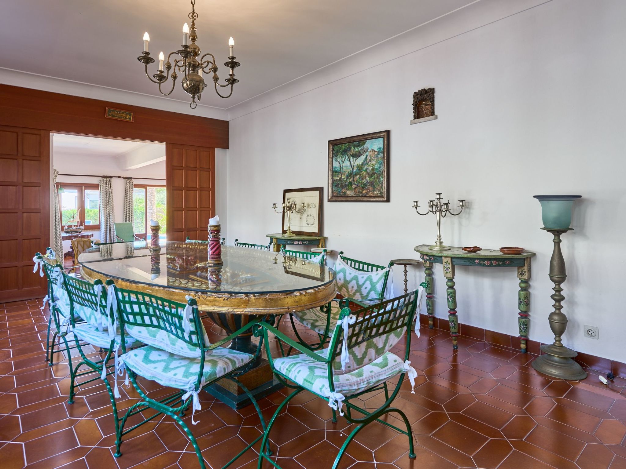 Mesquida-Image-tags.info