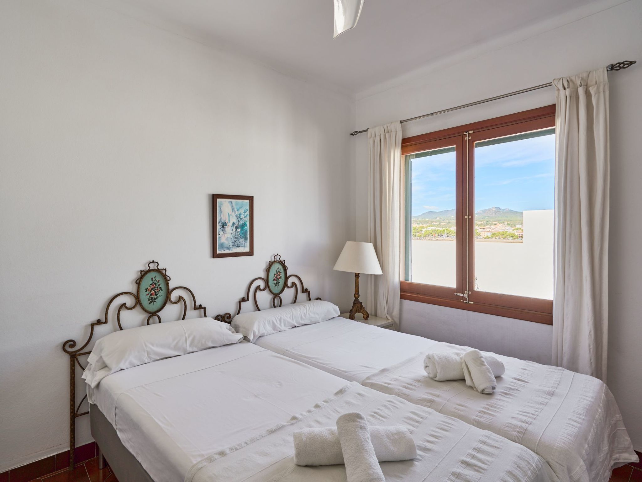 Mesquida-Image-tags.info