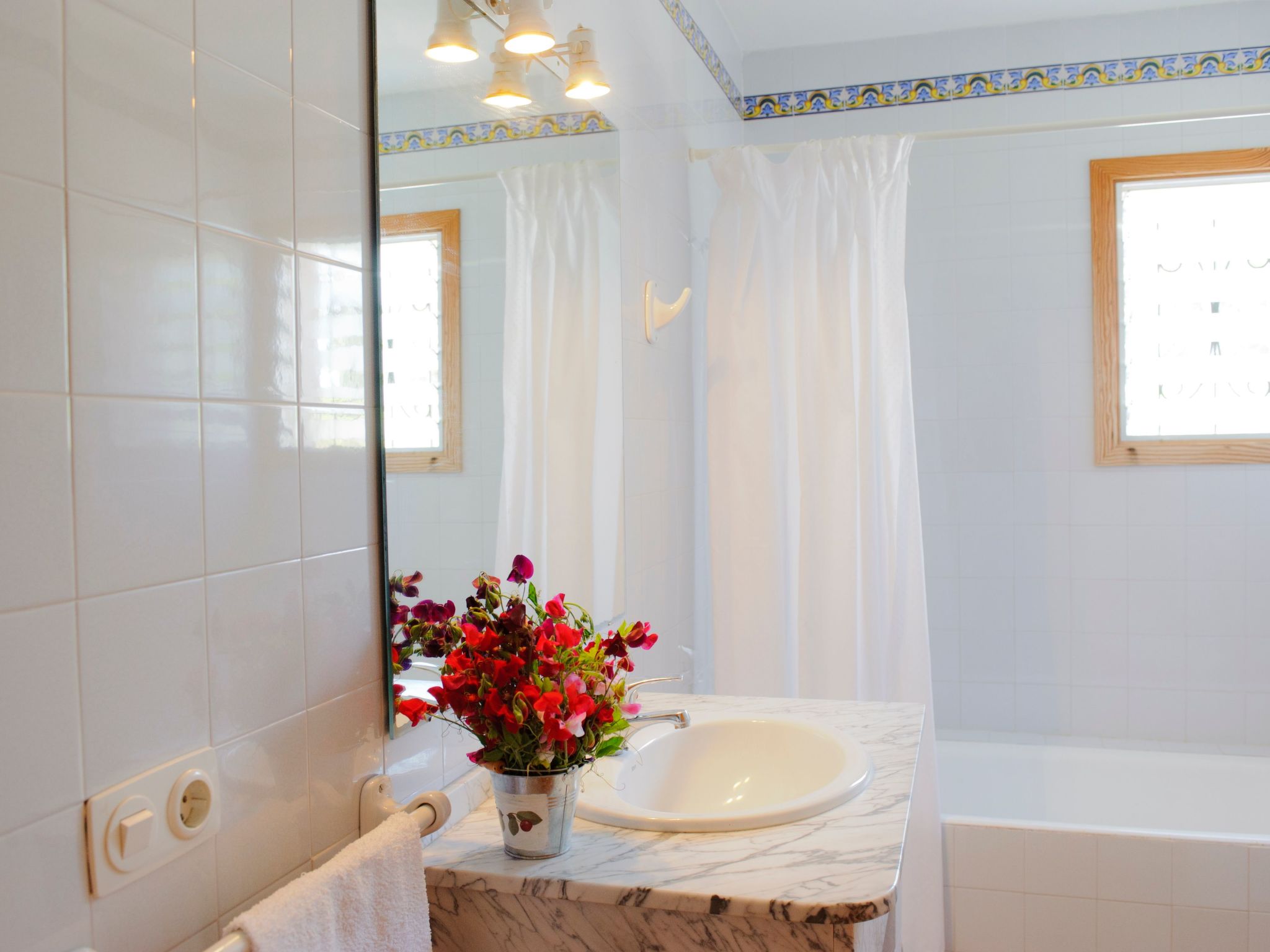 Era des Pou-Image-tags.info