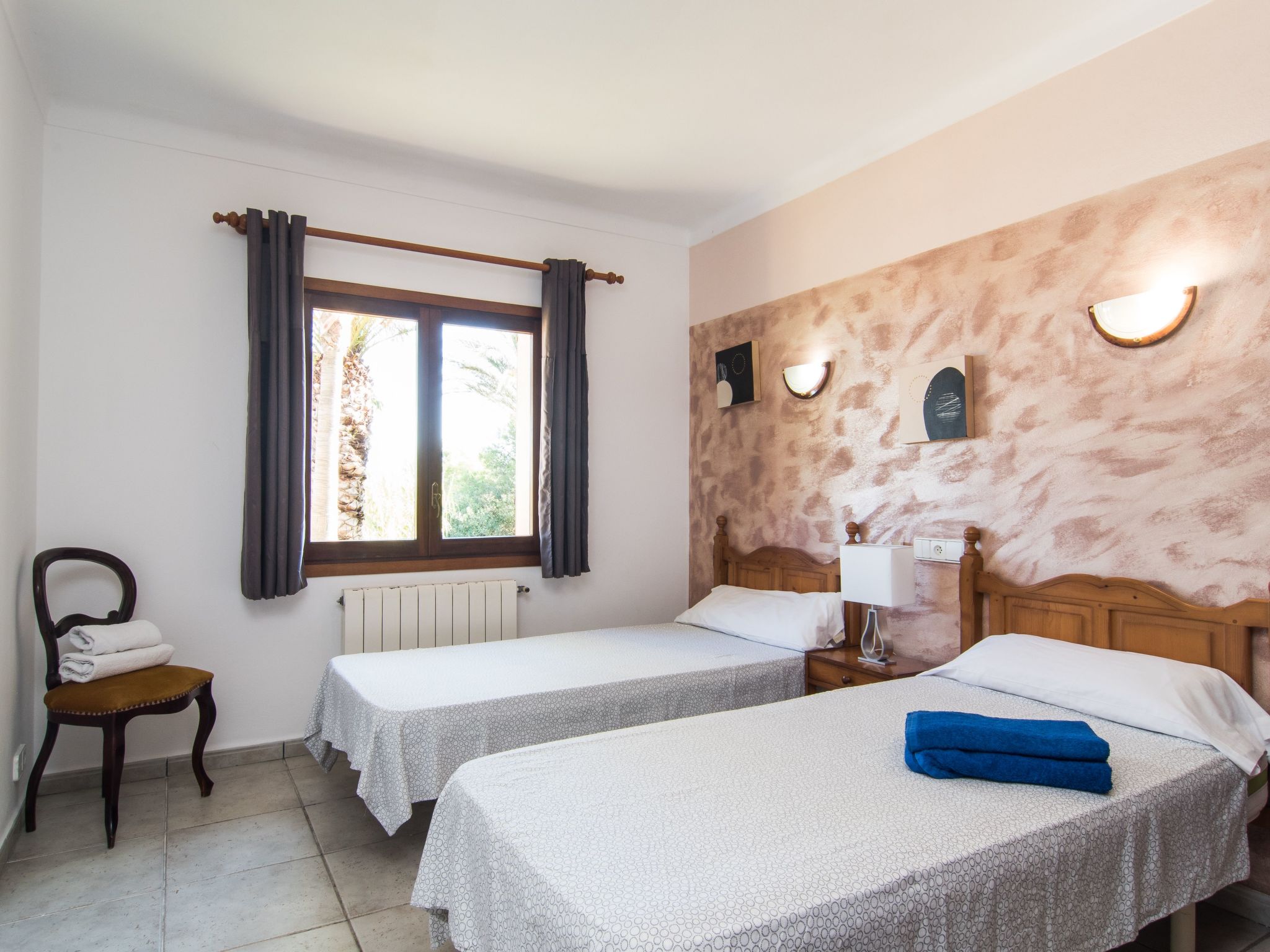 Sa Tanca nova mit Schwimmbad-Inside