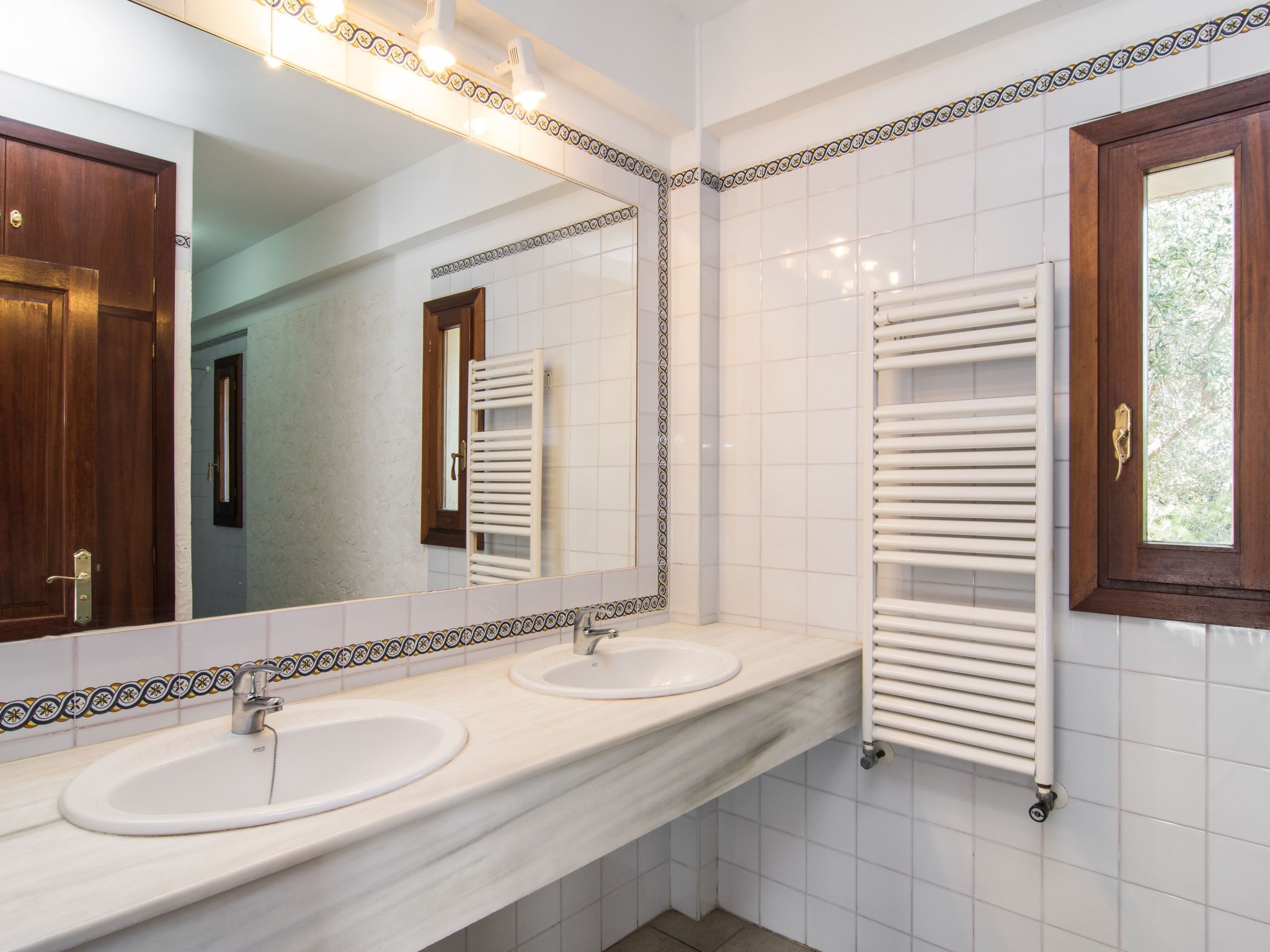 Sa Tanca nova mit Schwimmbad-Image-tags.info