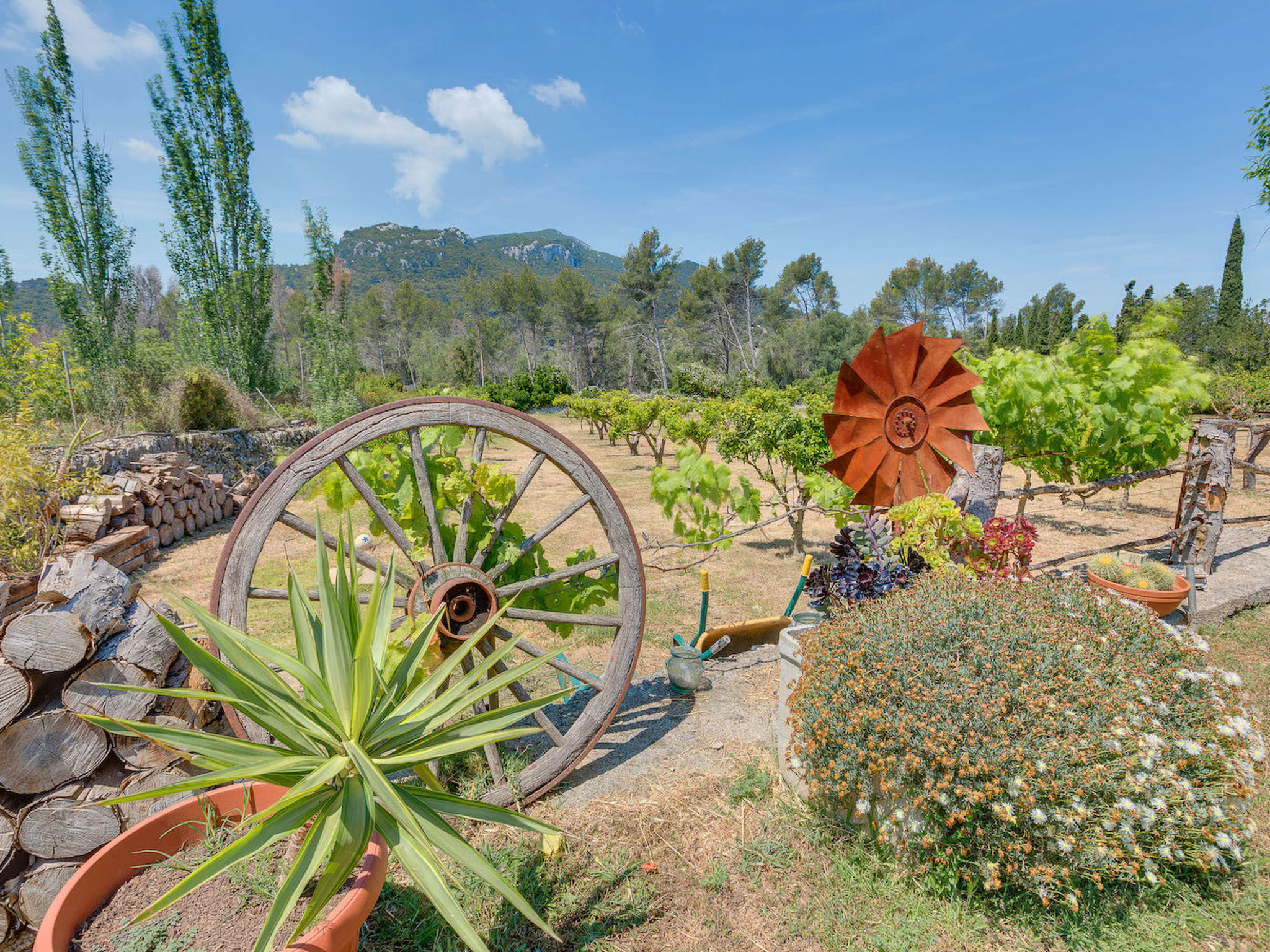 VILLA CAN SION - Buiten