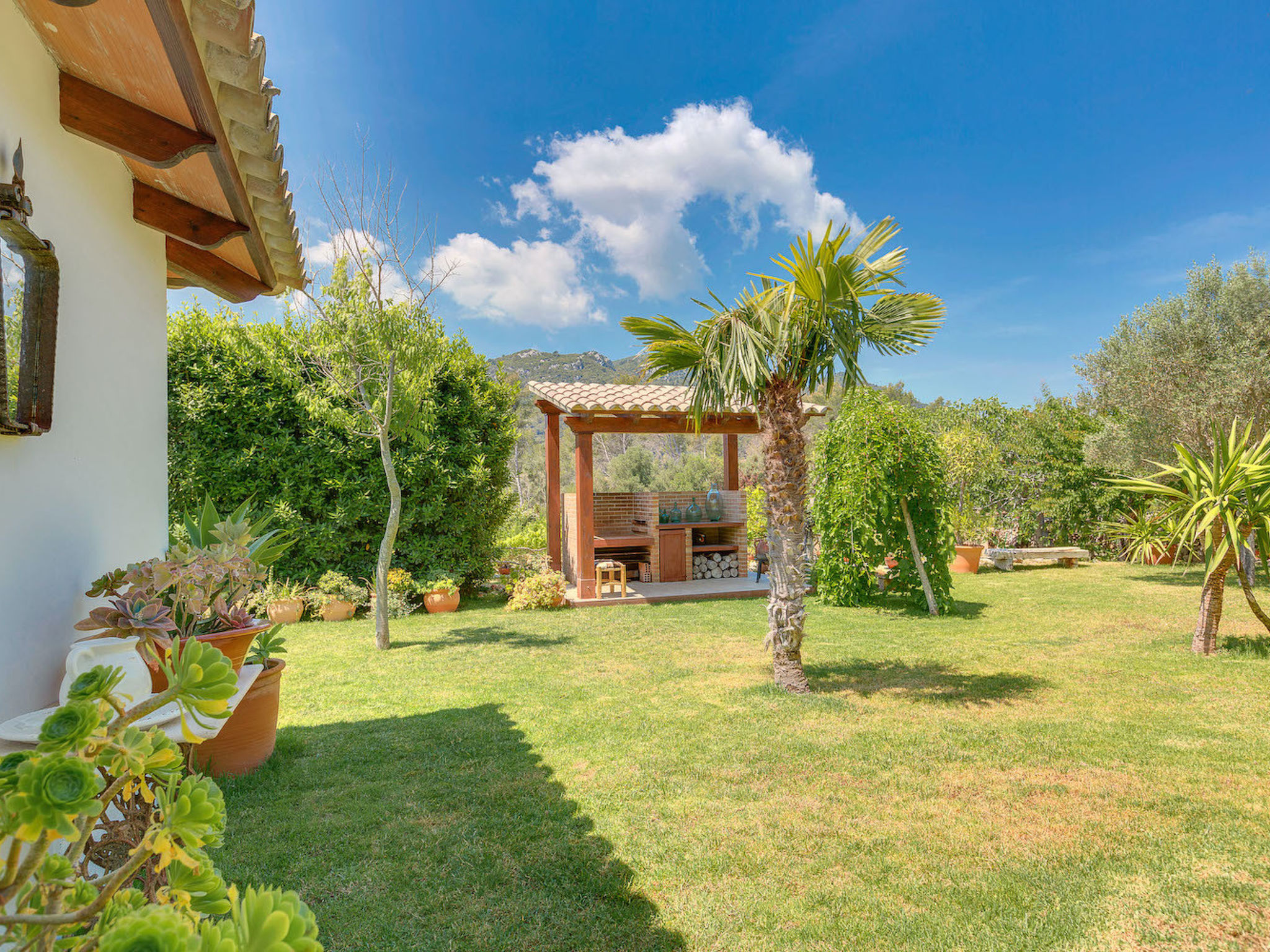 VILLA CAN SION - Buiten