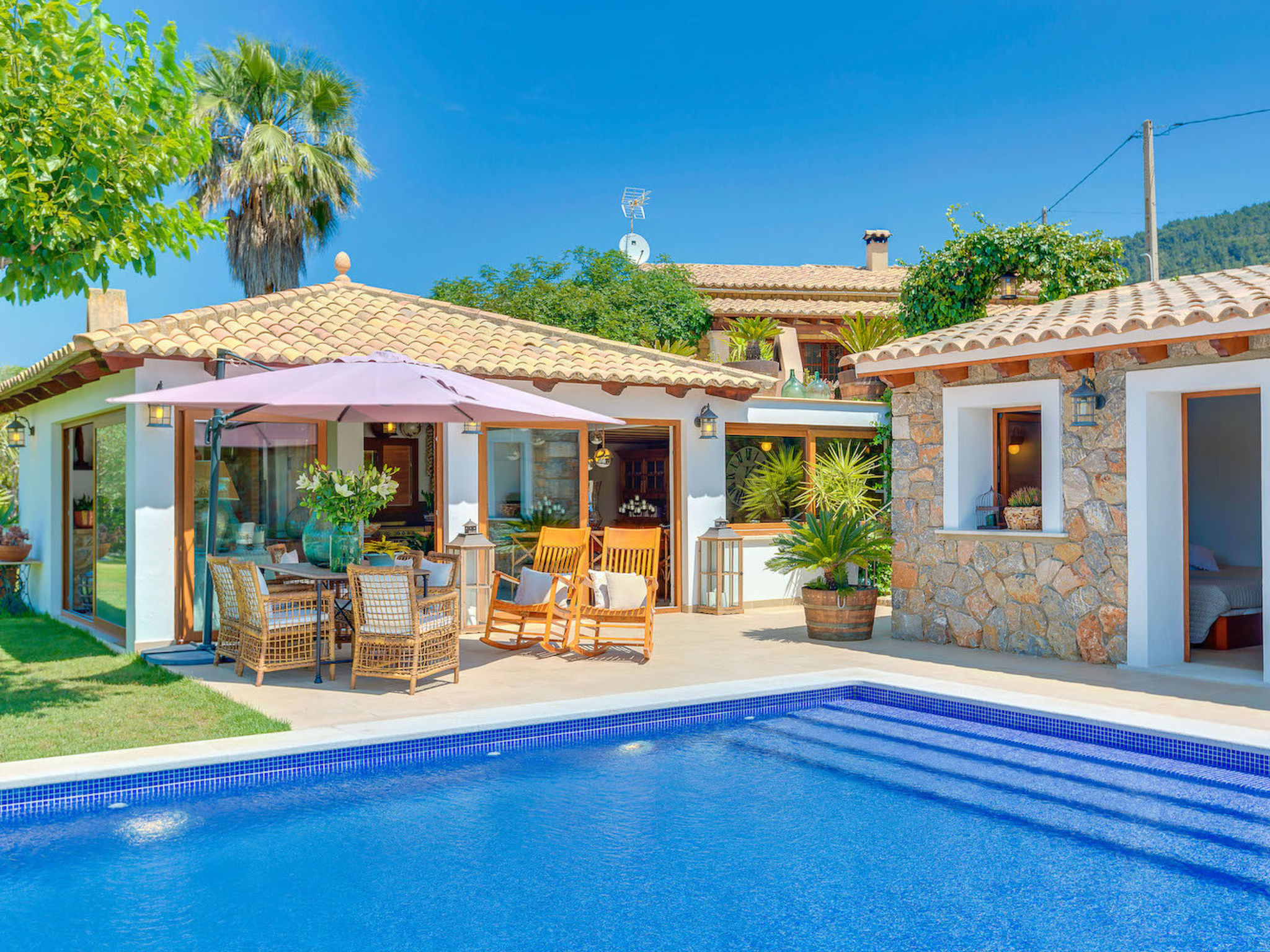 VILLA CAN SION - Buiten