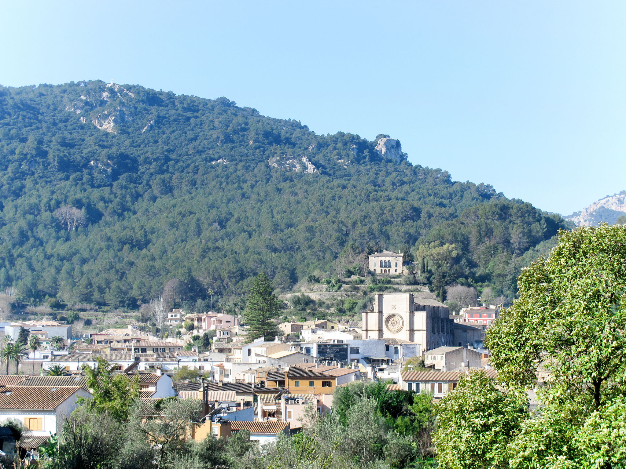 VILLA CAN SION - Omgeving