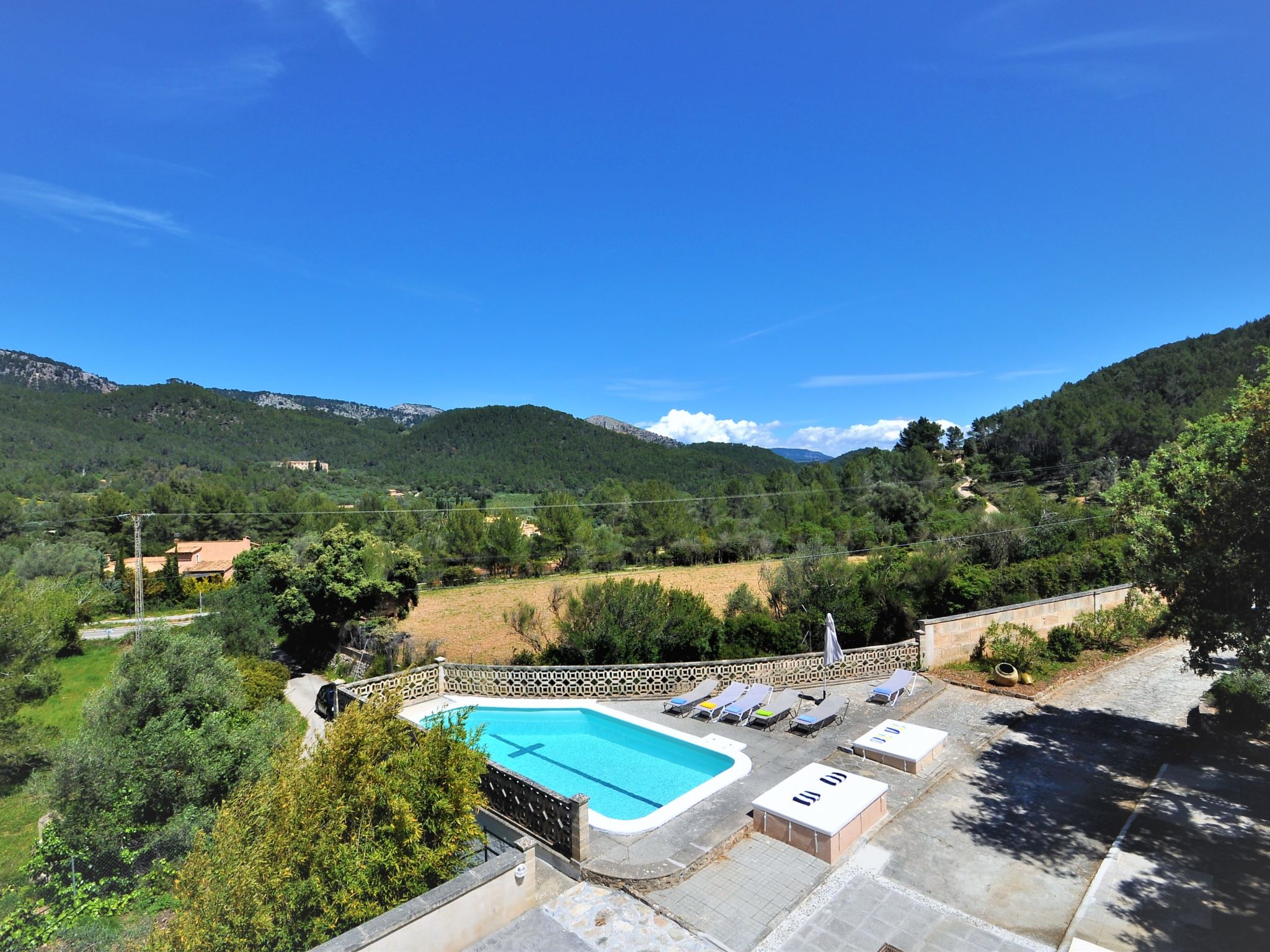 Villa con piscina privada, wifi, aire acondicionado y vistas a montaña ideal pa - Draußen