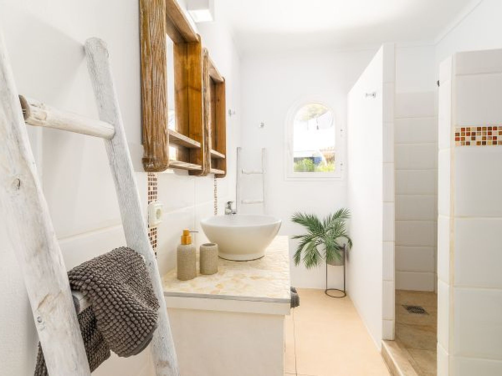 Villa Escaletas - Image-tags.info