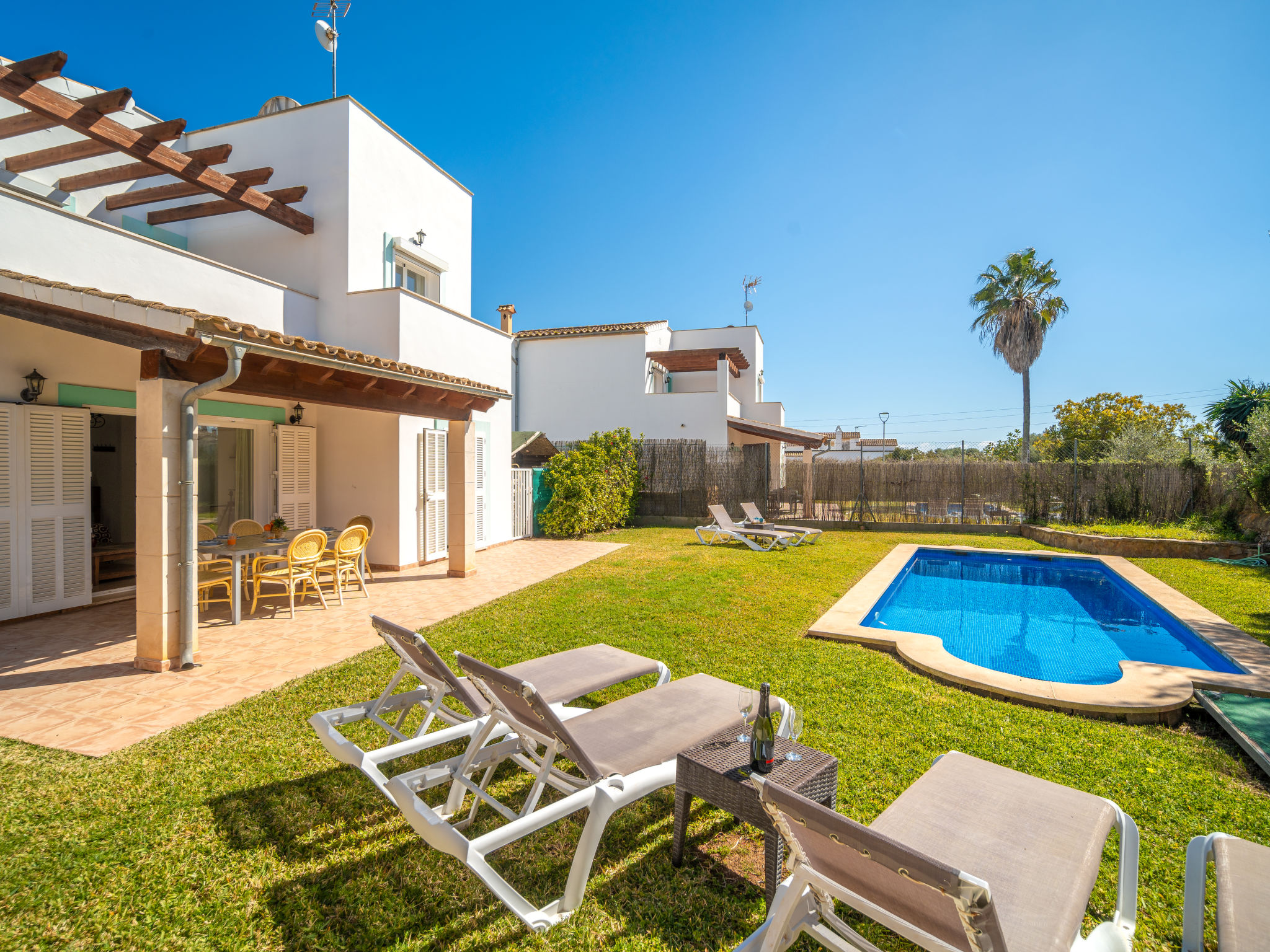 Son Ganxo II - Outside