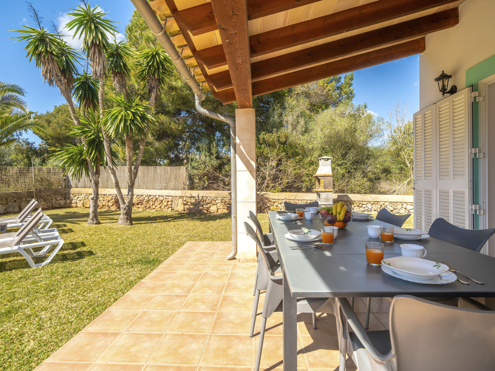 Son Ganxo III - Outside