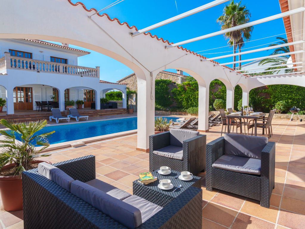 Ana II — Terrace