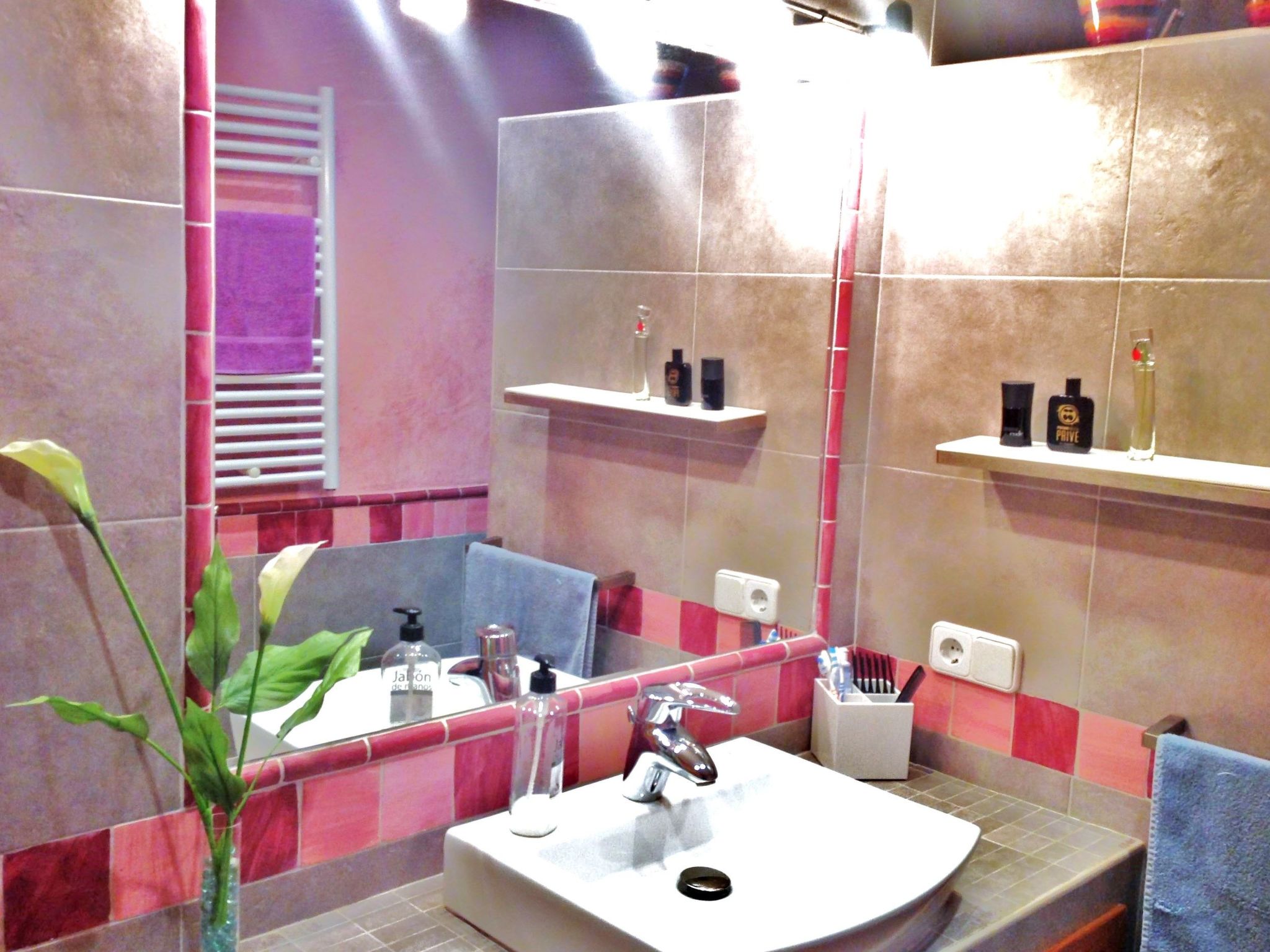 Finca Es Cau, mit Schwimmbad, Meerblick und Wifi-Image-tags.info