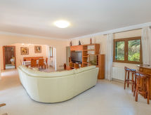Maison Peña Rubia