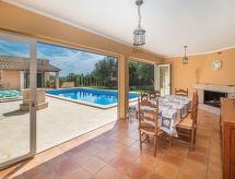 Maison Peña Rubia