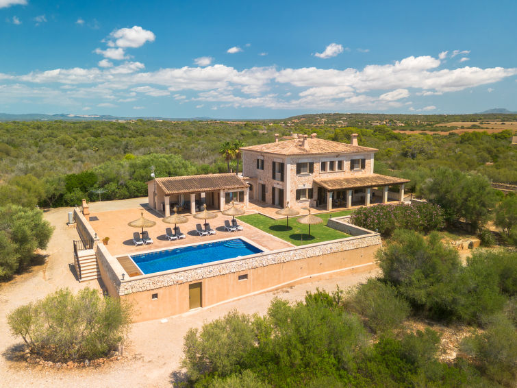 8-persoons vakantiehuis met privézwembad in Ses Salines · 8 pers. in Ses Salines