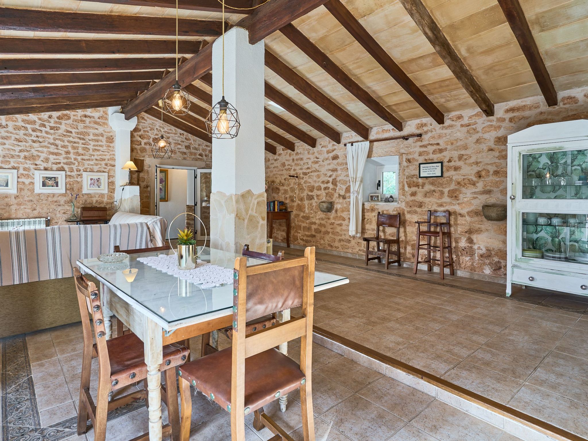 Rustikale Villa mit privatem Pool-Binnen