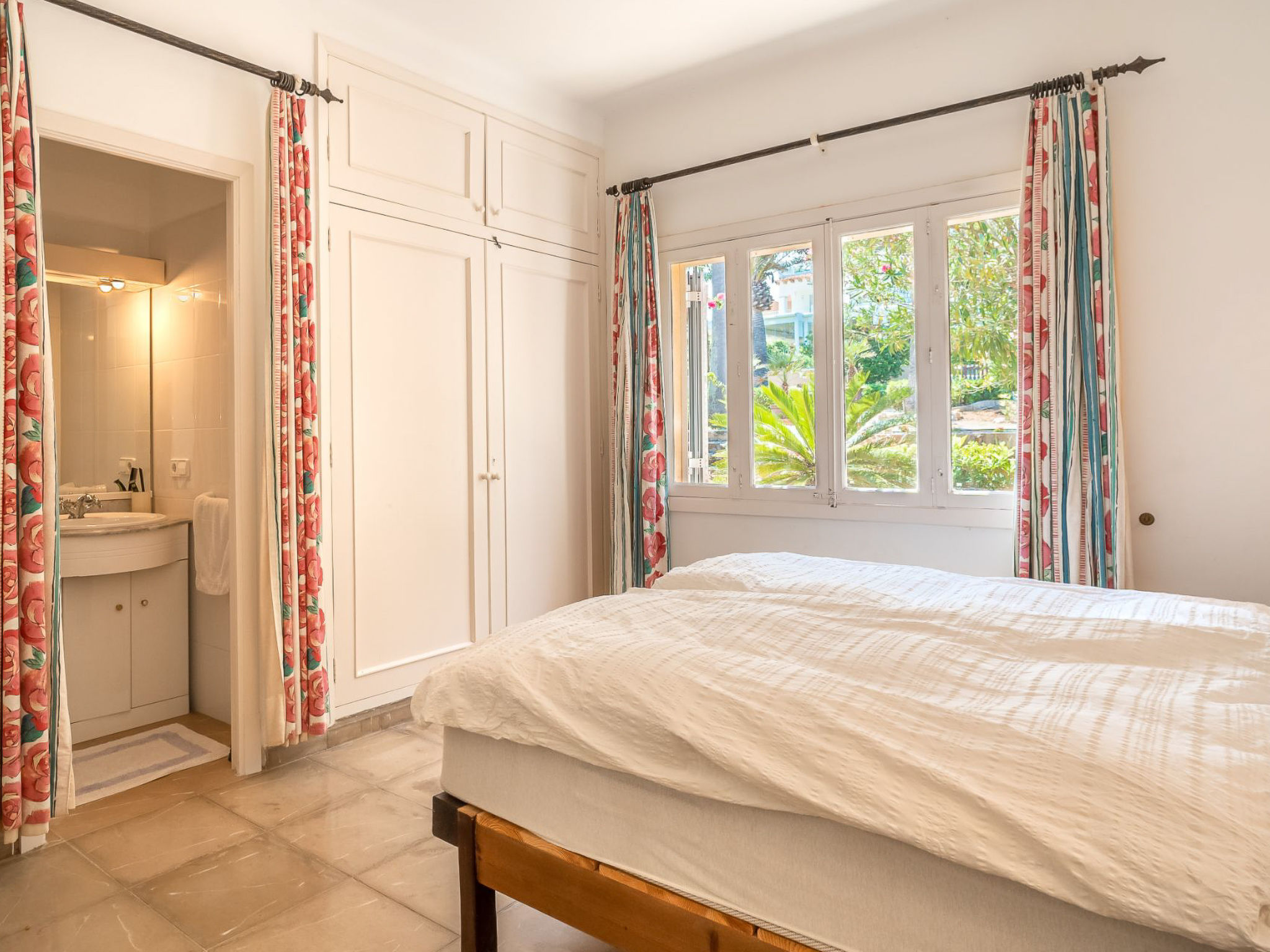Stijlvolle villa direct aan zee in Colònia Sant Jordi, Mallorca - foto 18
