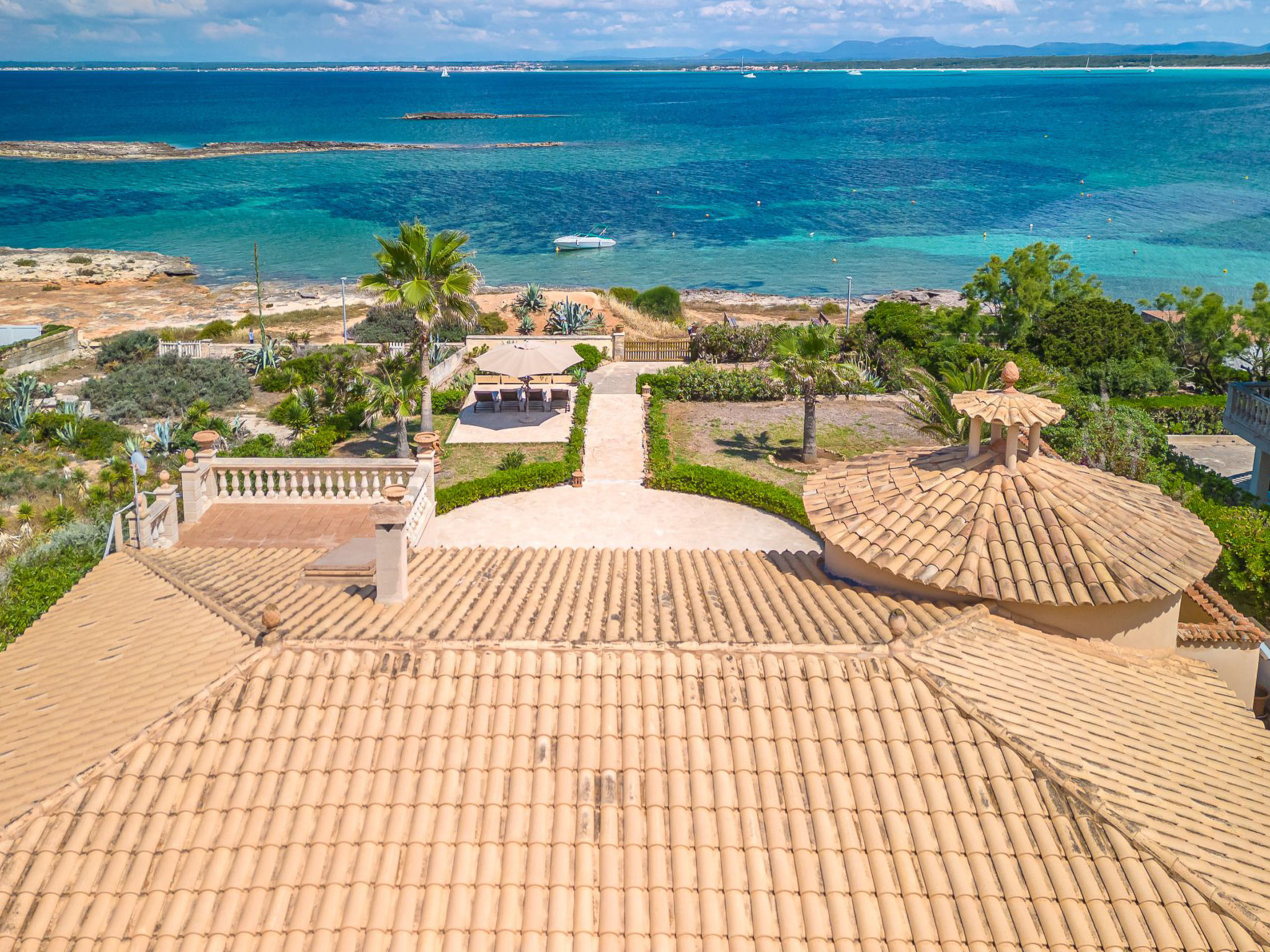 Stijlvolle villa direct aan zee in Colònia Sant Jordi, Mallorca - foto 42