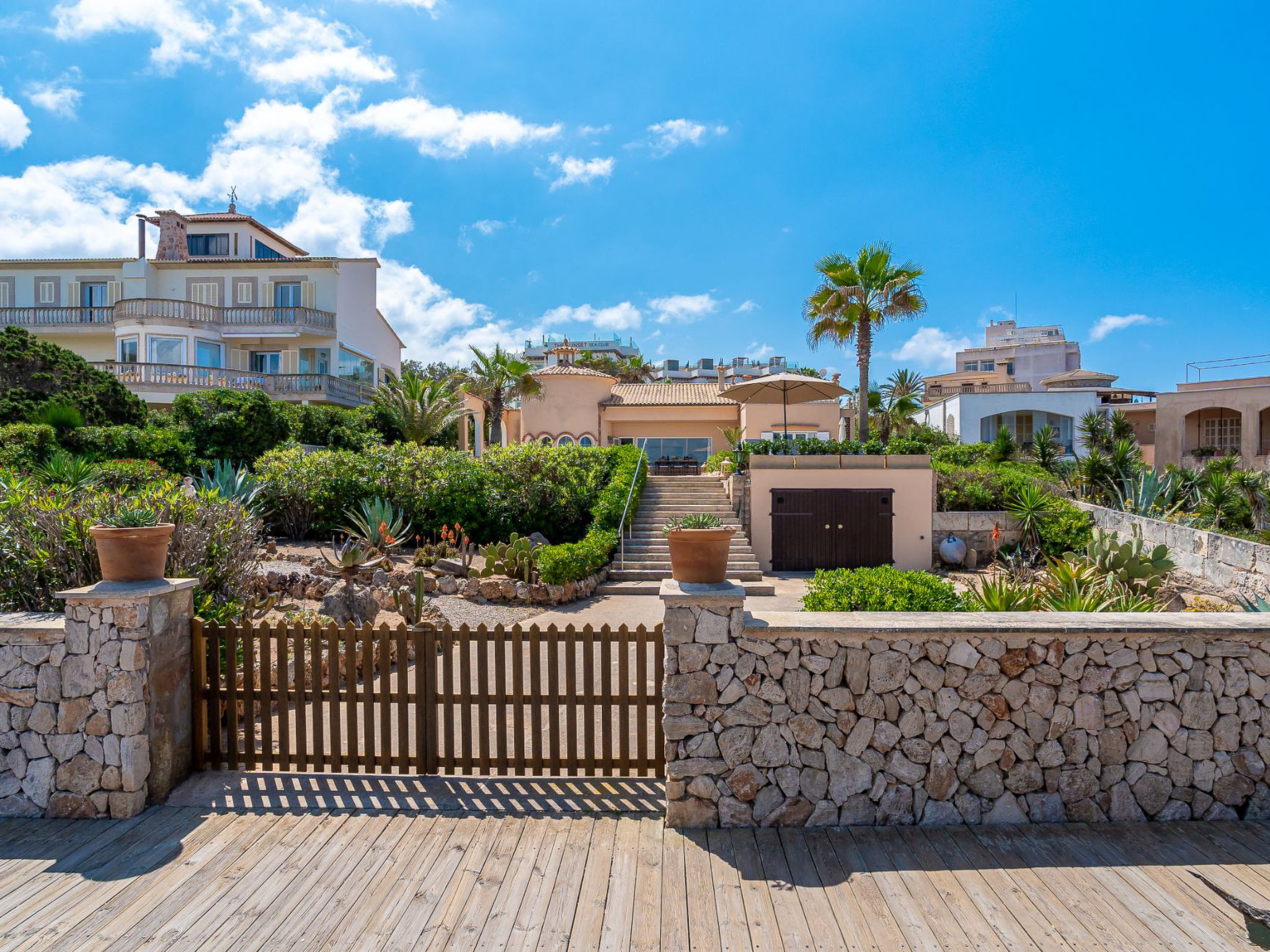 Stijlvolle villa direct aan zee in Colònia Sant Jordi, Mallorca - foto 32