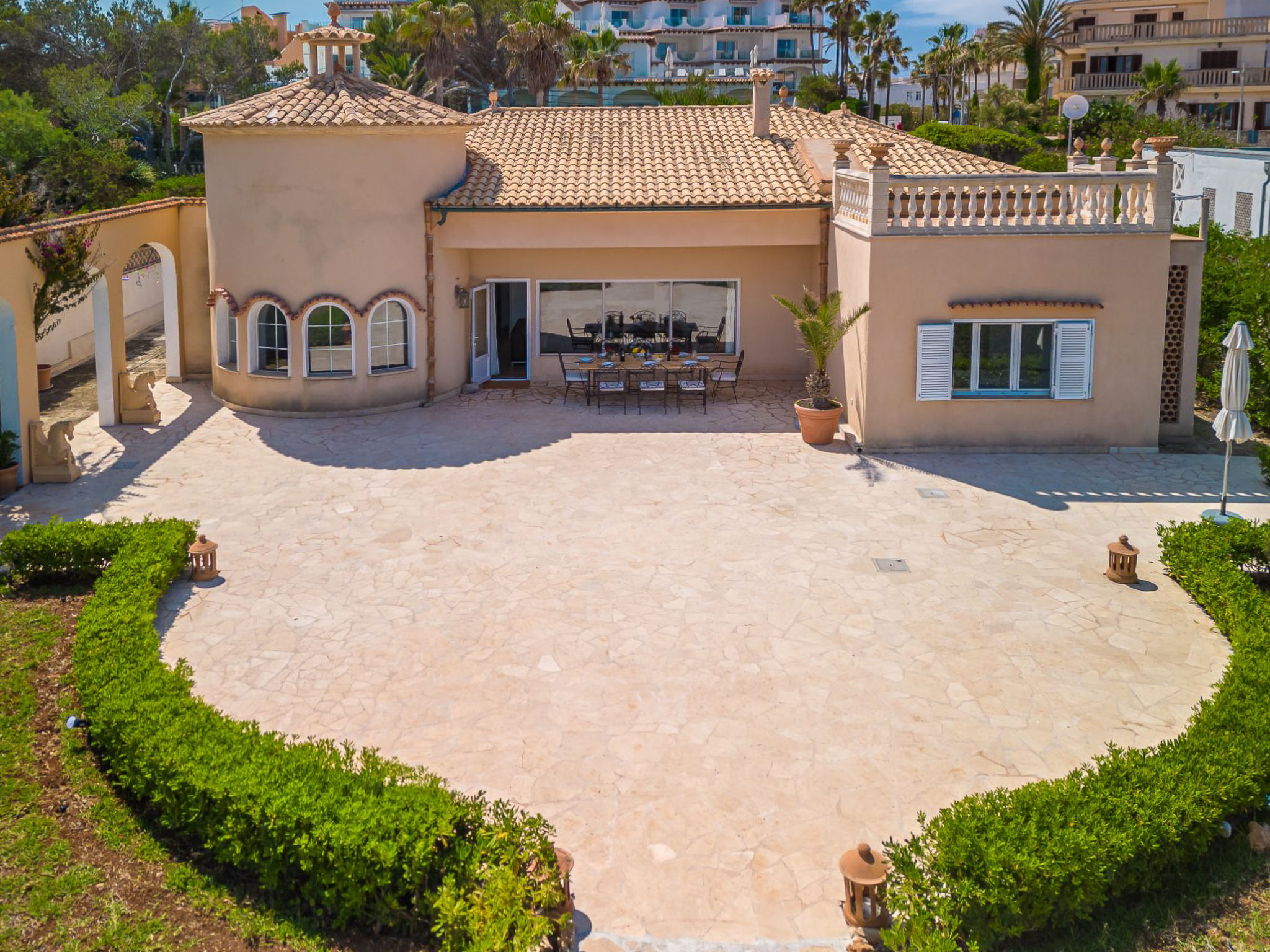 Stijlvolle villa direct aan zee in Colònia Sant Jordi, Mallorca - foto 28