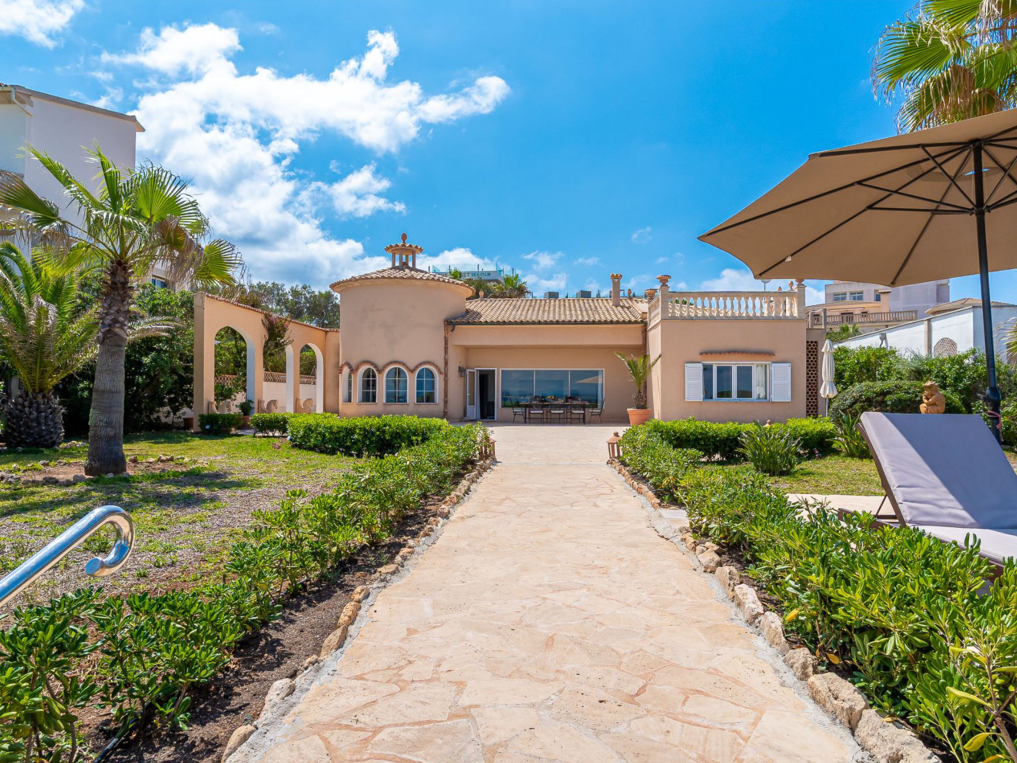 Stijlvolle villa direct aan zee in Colònia Sant Jordi, Mallorca - foto 25
