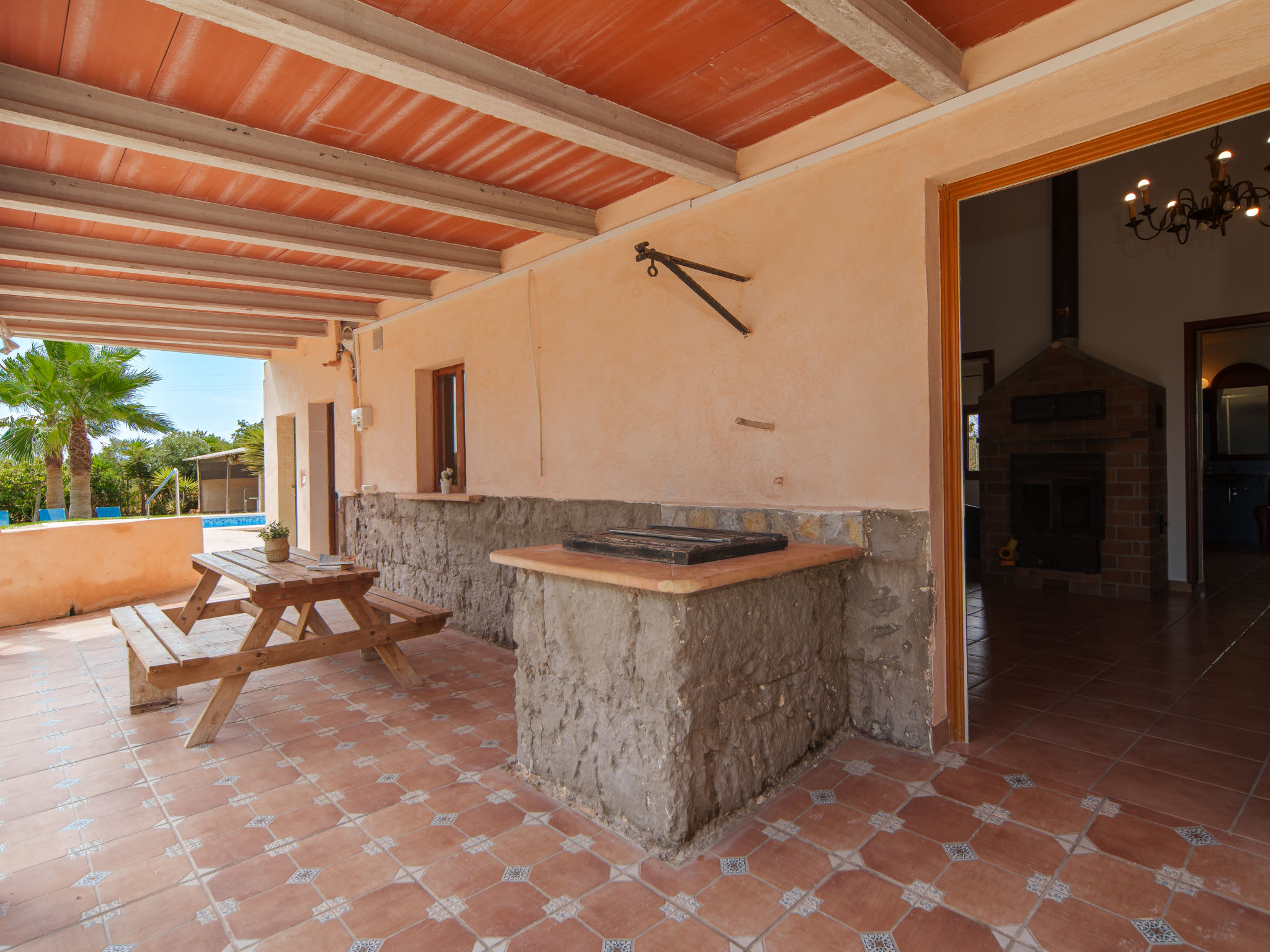 Maison Ca mon Pare – Cuisine et coin repas, photo 18 sur 21