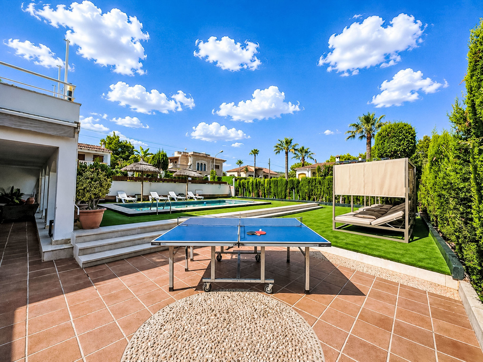 mit Privatpool für 6 Personen ca. 120 m&sup2; in Son Ferrer, Balearen (Mallorca — Terrace (5 of 32)