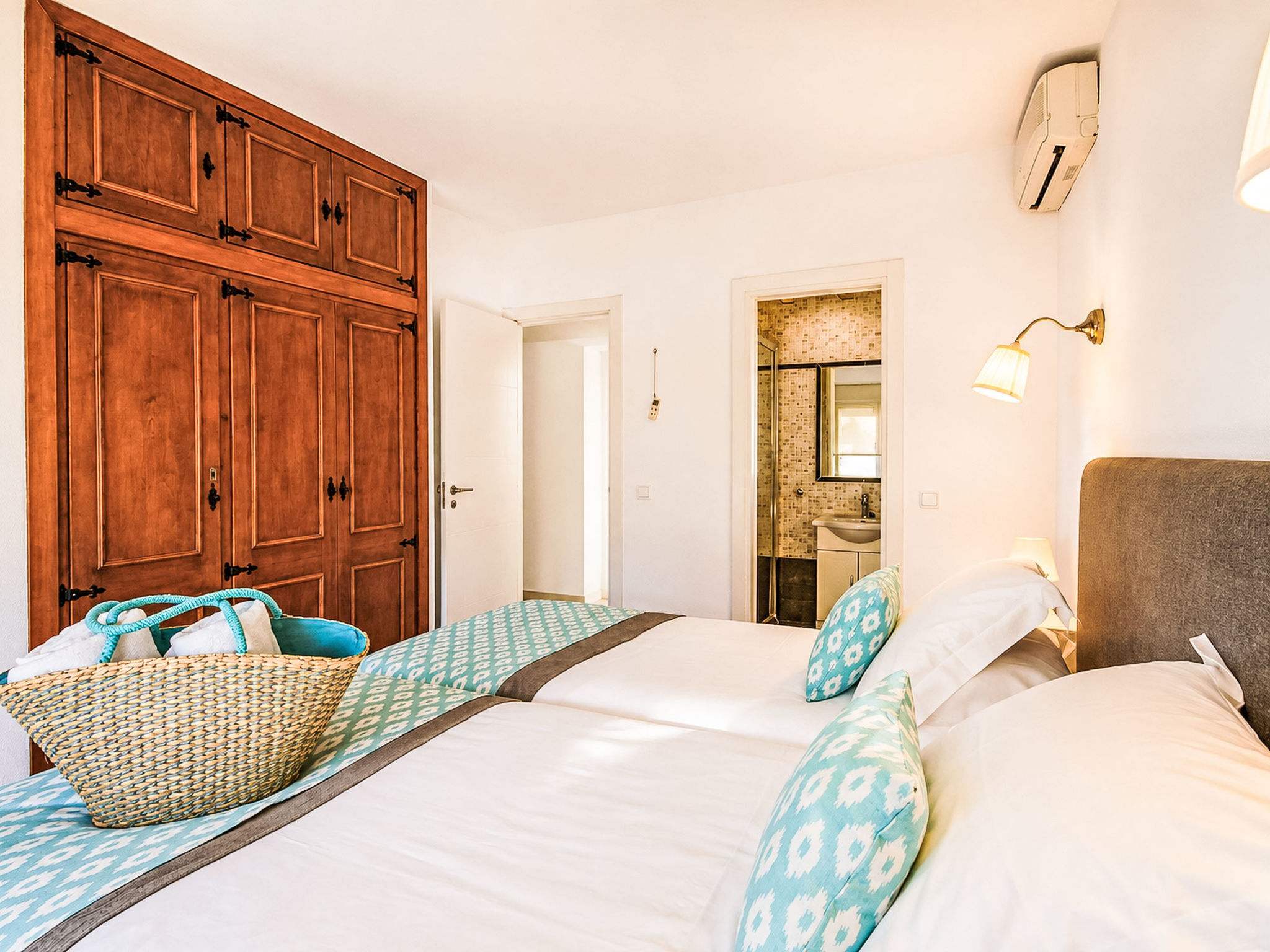 Mit Privatpool für 6 Personen ca. 120 m&sup2; in Son Ferrer, Balearen (Mallorca - Binnen