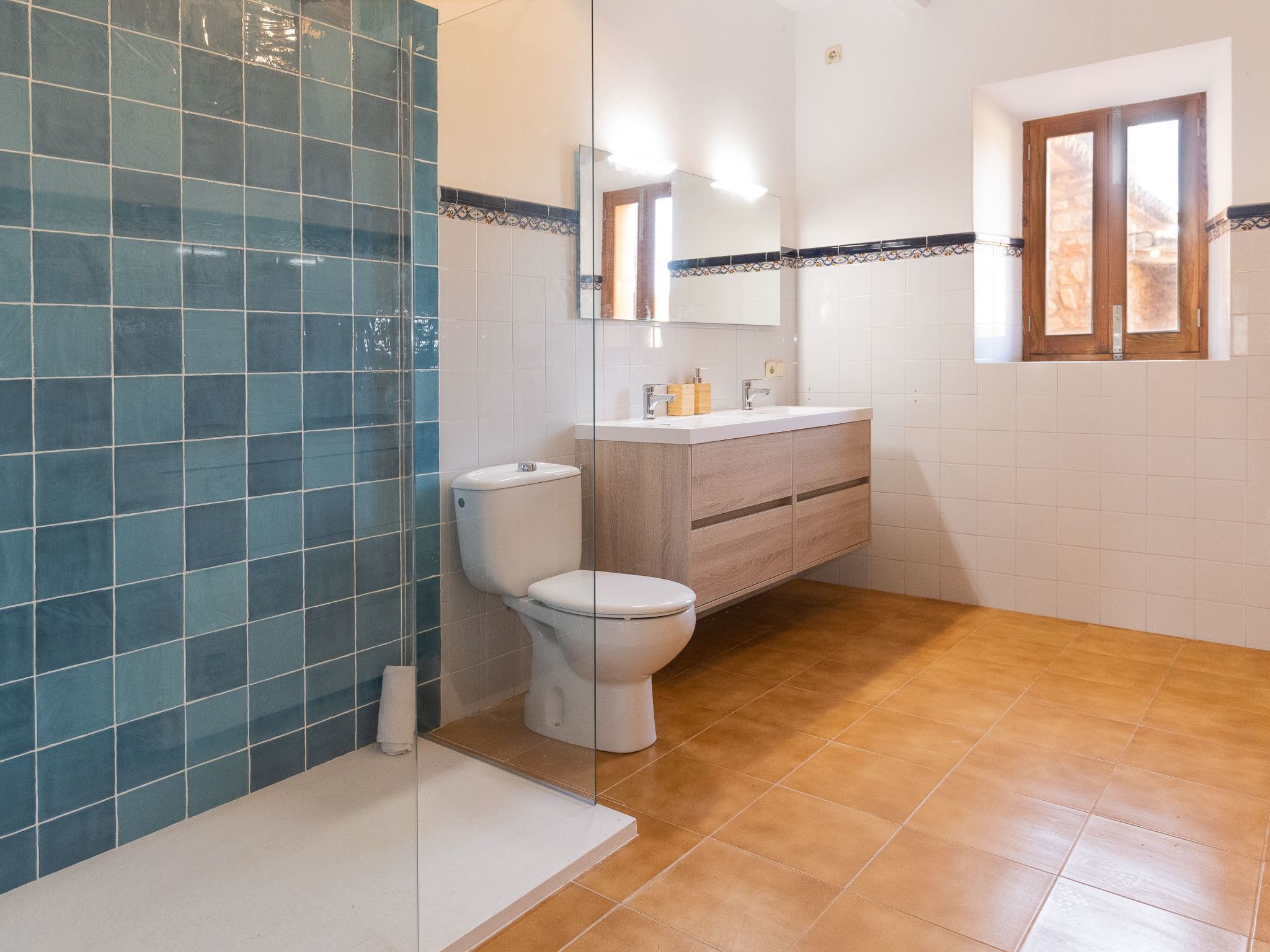 Petita des Llombards-Image-tags.info