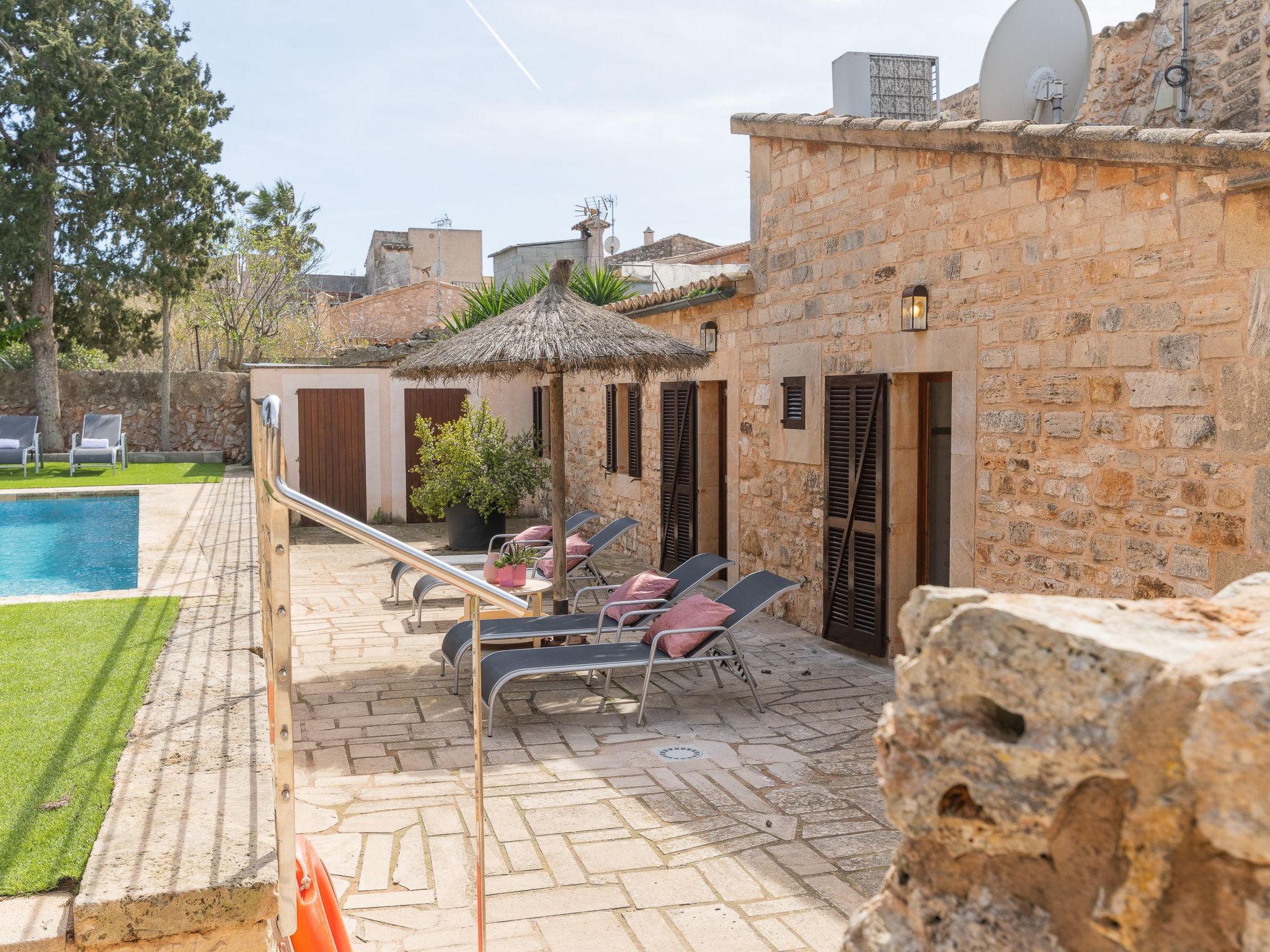 Petita des Llombards-Image-tags.info