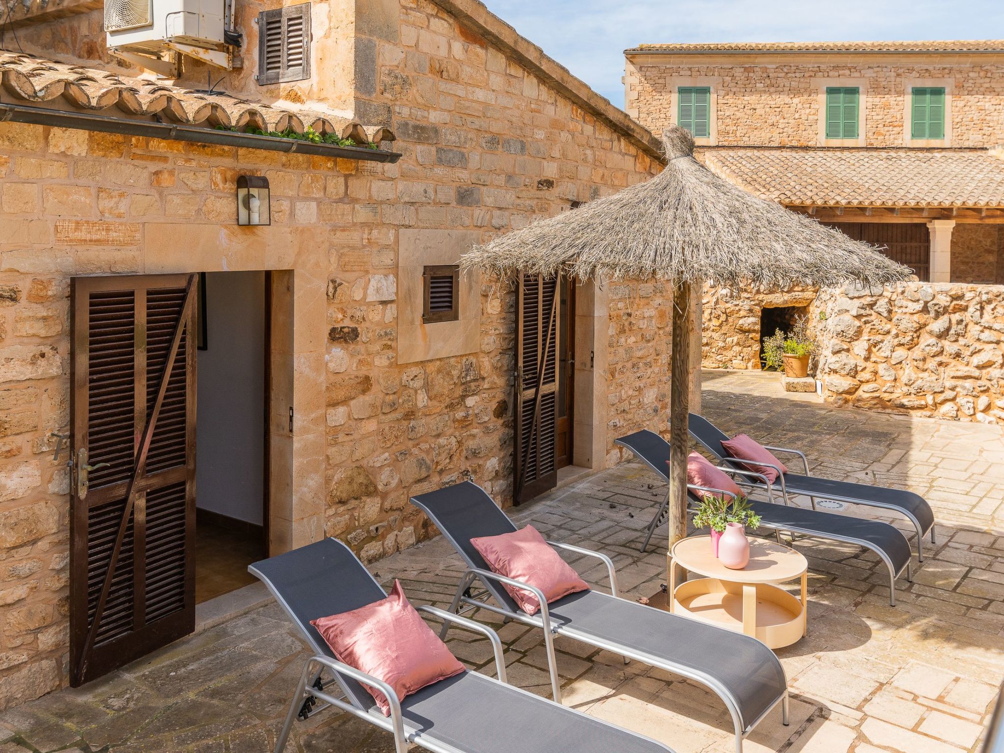 Petita des Llombards-Image-tags.info