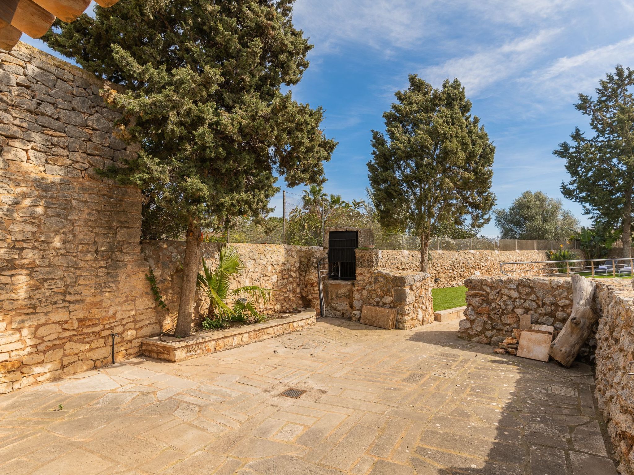 Petita des Llombards-Image-tags.info