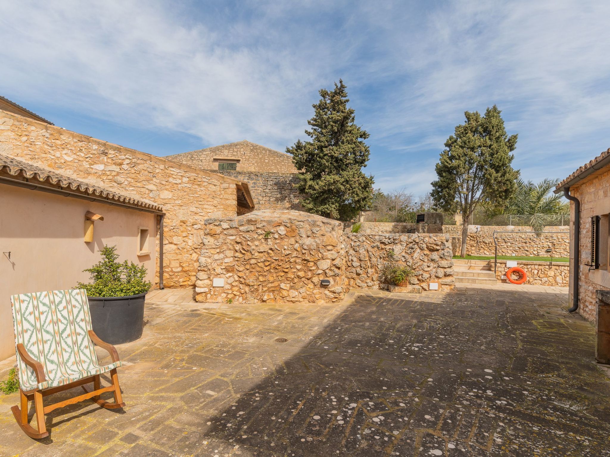 Petita des Llombards-Image-tags.info