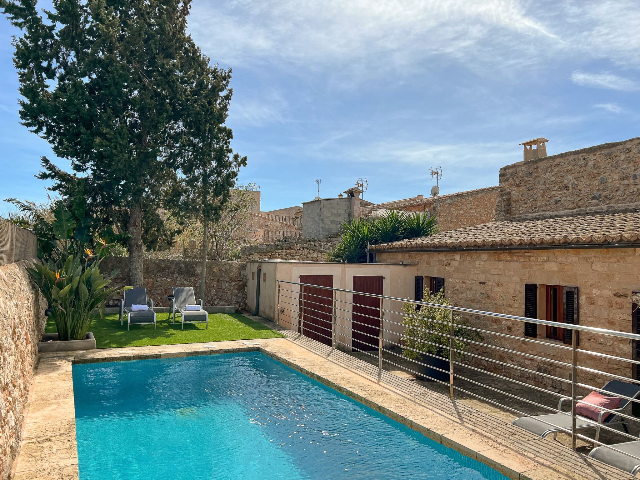 Petita des Llombards-Image-tags.info