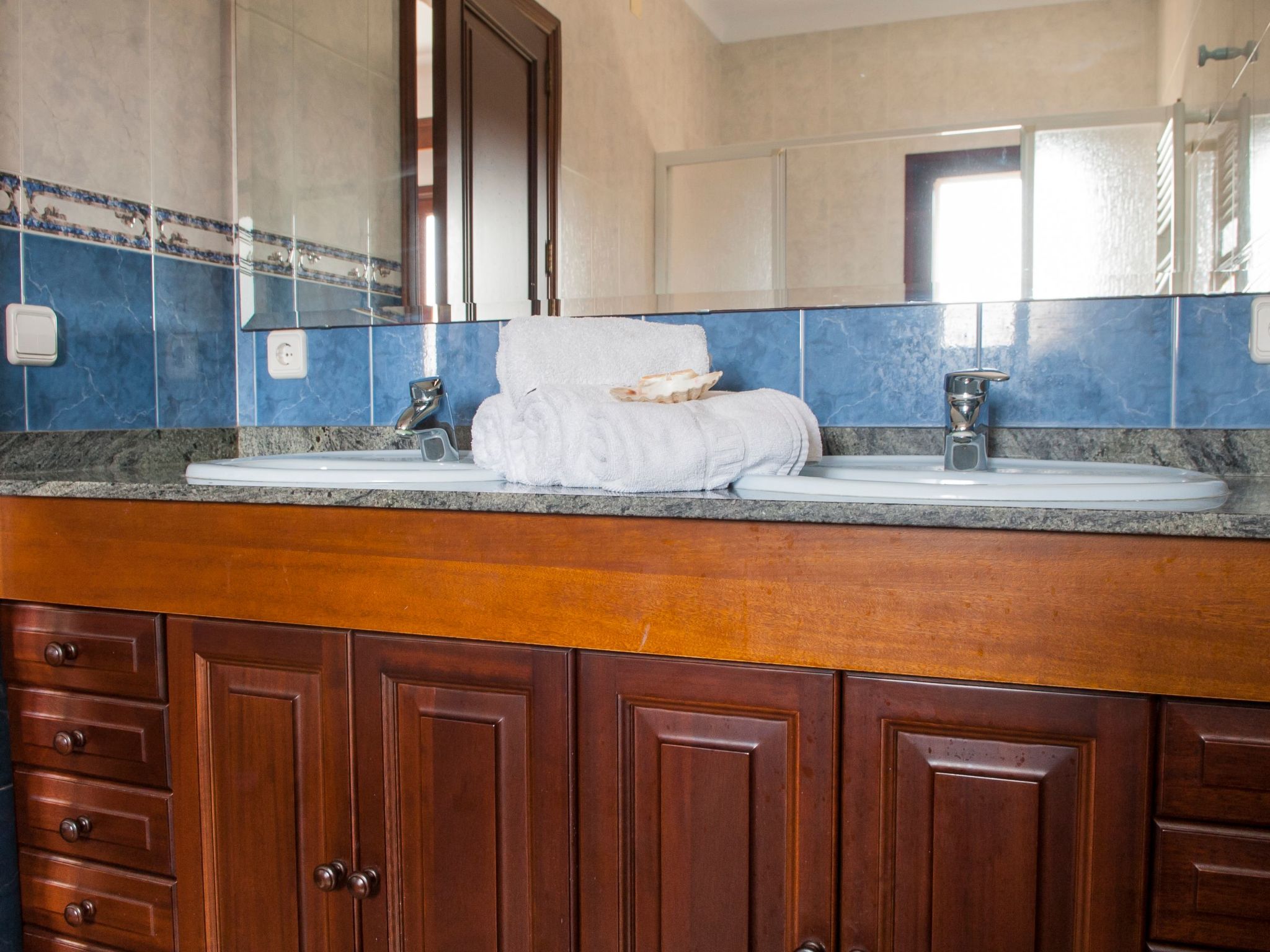 Aguilas-Image-tags.info