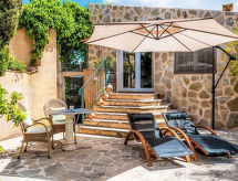 Juniorsuite op historisch landgoed Son Gall Vell met uitzicht op de Tramuntana - thumbnail 1