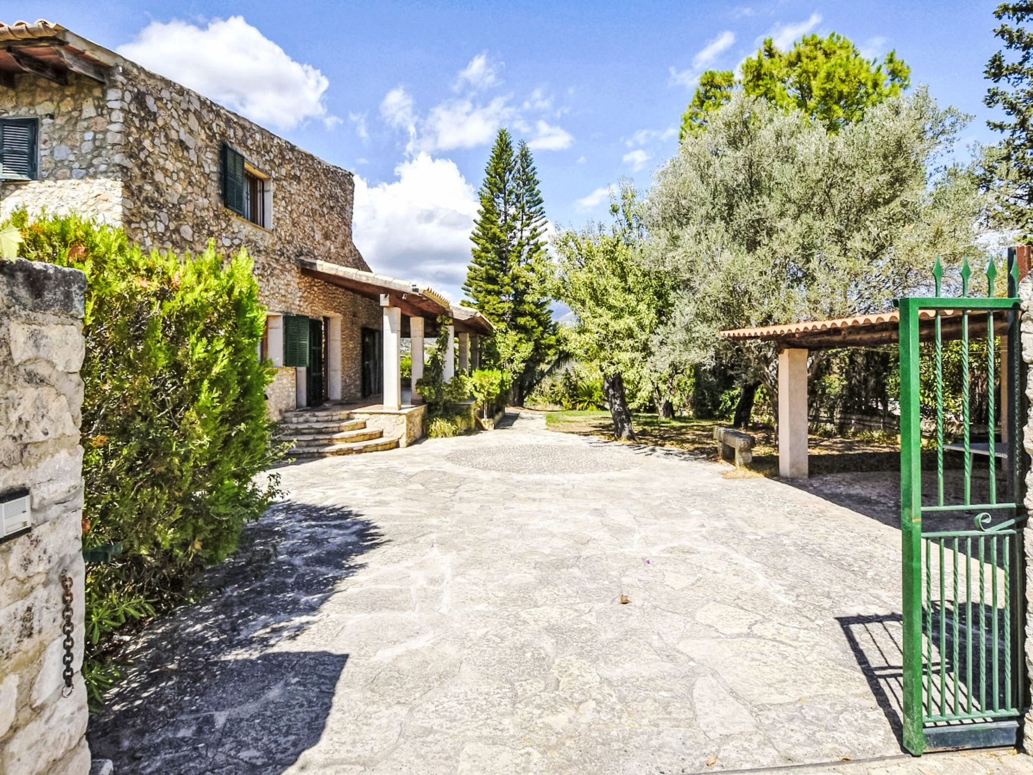 Maison Villa mit Garten, Grill und Terrasse – Extérieur de la maison, photo 8 sur 33