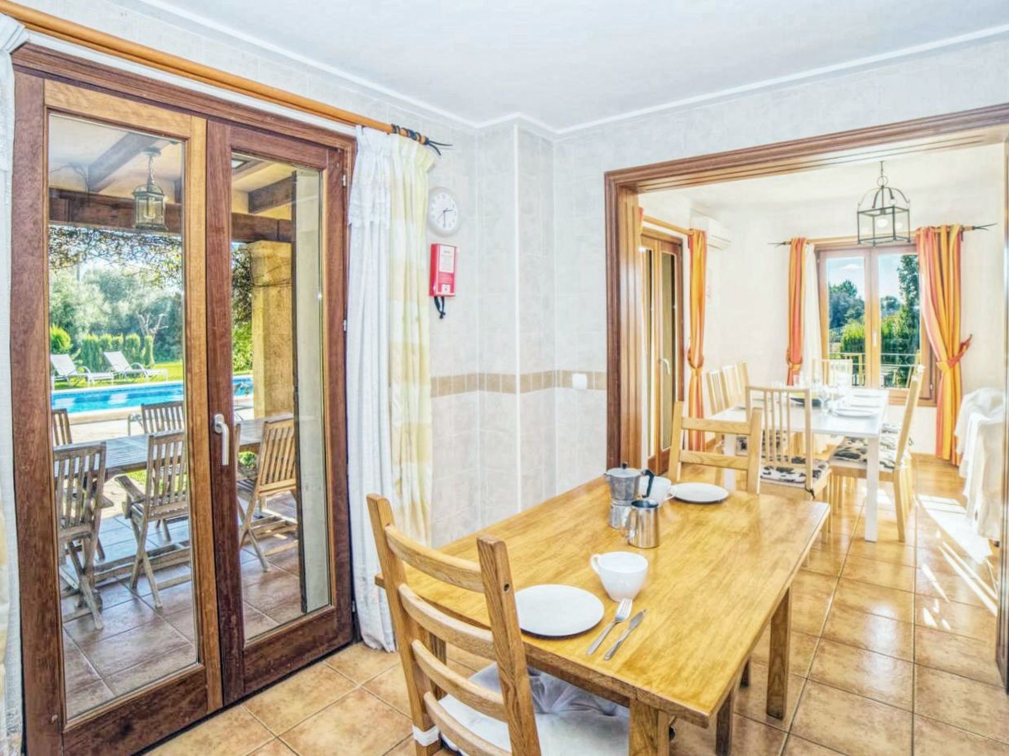 Gemütliches Ferienhaus mit Pool-Image-tags.info