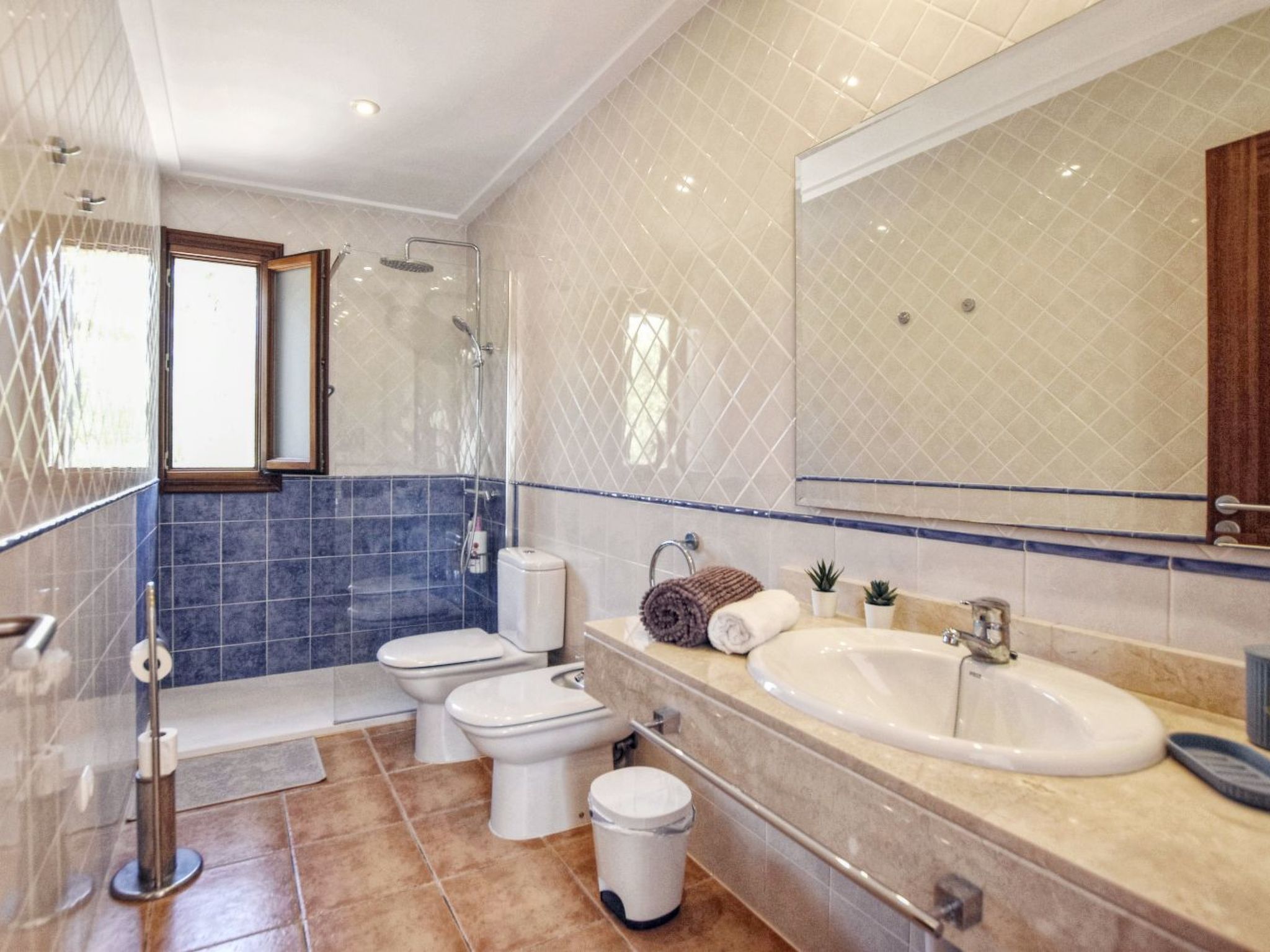 Gemütliches Ferienhaus mit Pool-Image-tags.info