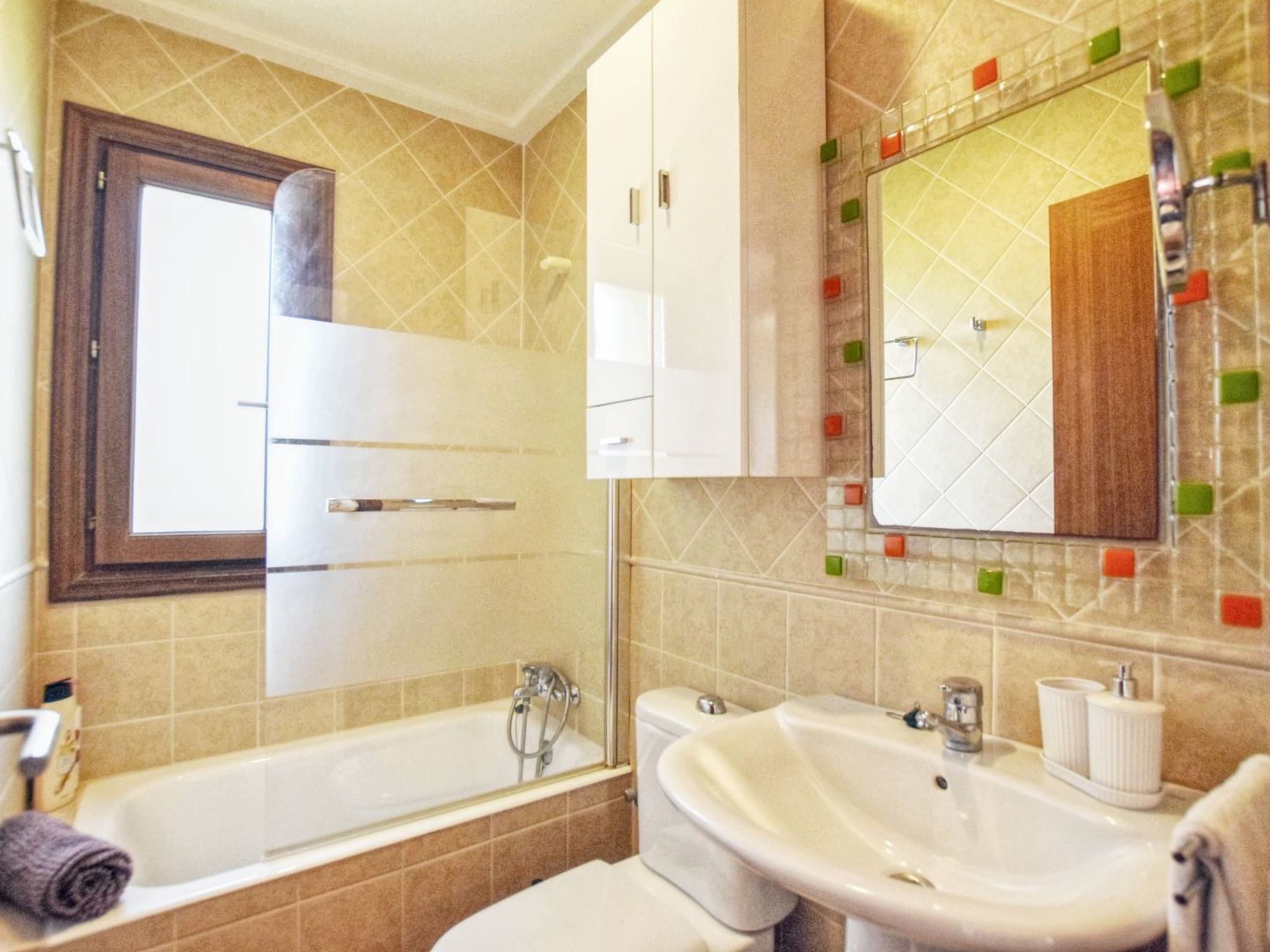 Gemütliches Ferienhaus mit Pool-Image-tags.info