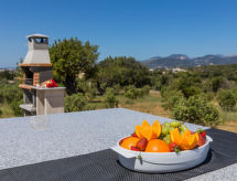 Authentieke Mallorcaanse finca met privézwembad en uitzicht op de bergen bij Inca - thumbnail 2