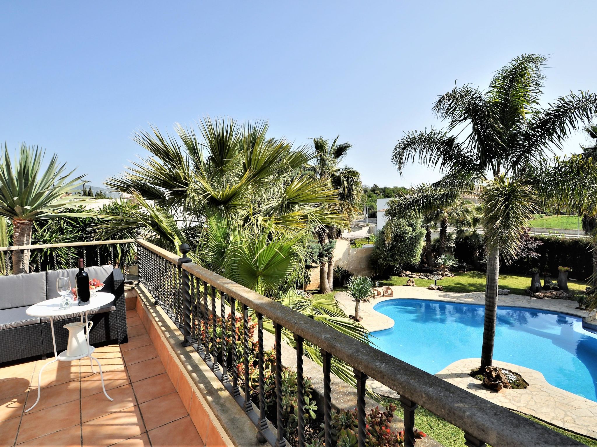 Maison Finca CAN GUAL en Inca para 8 personas con piscina privada y vistas despejadas- – Terrasse, photo 24 sur 64