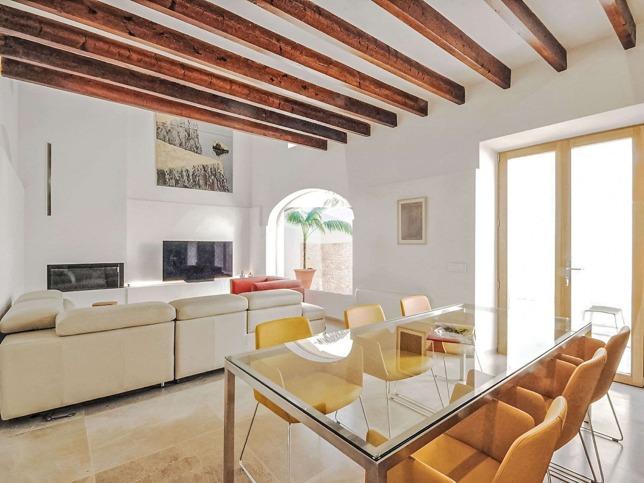 Casa Petra - Inside