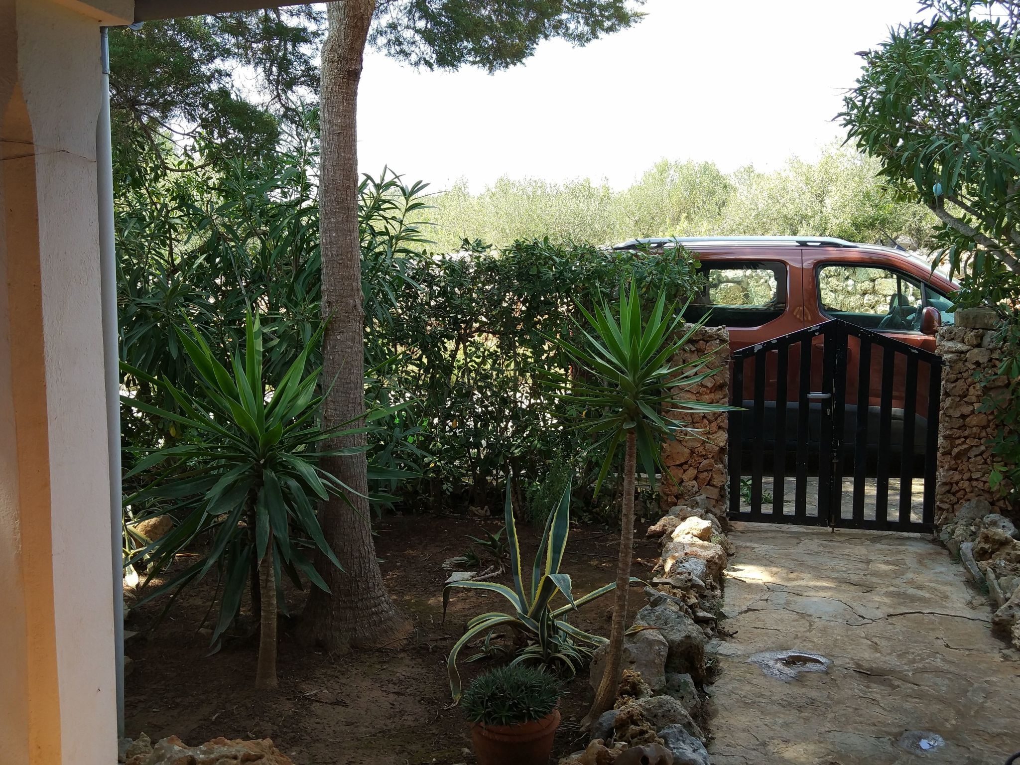 In Porto Cristo Novo mit Garten