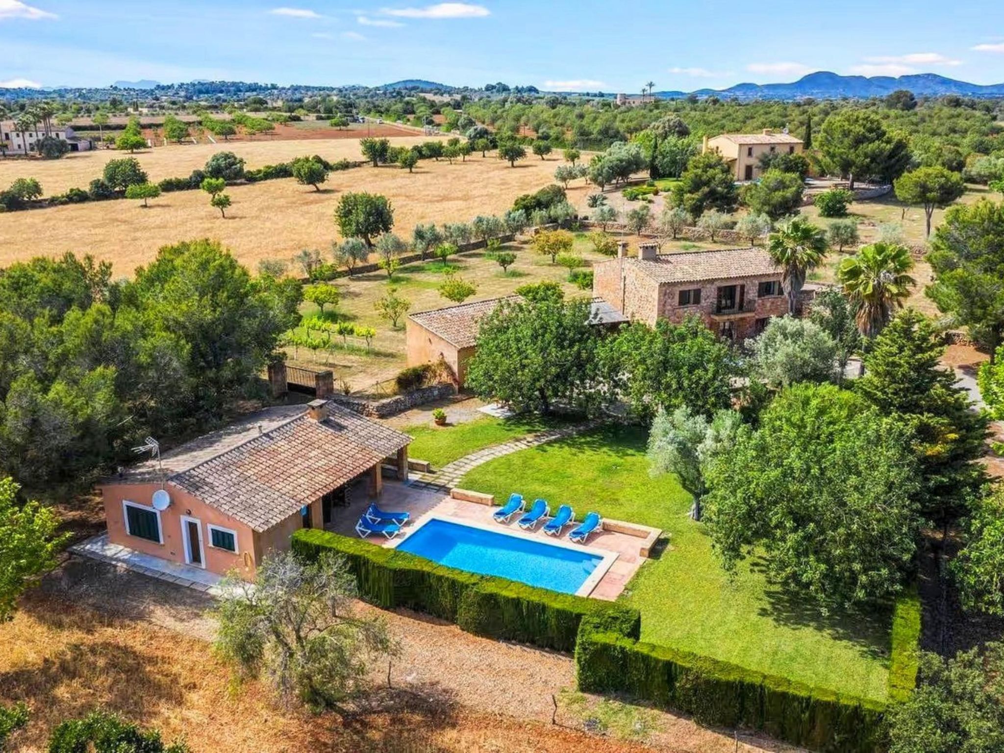 Bonita casa cerca del mar
