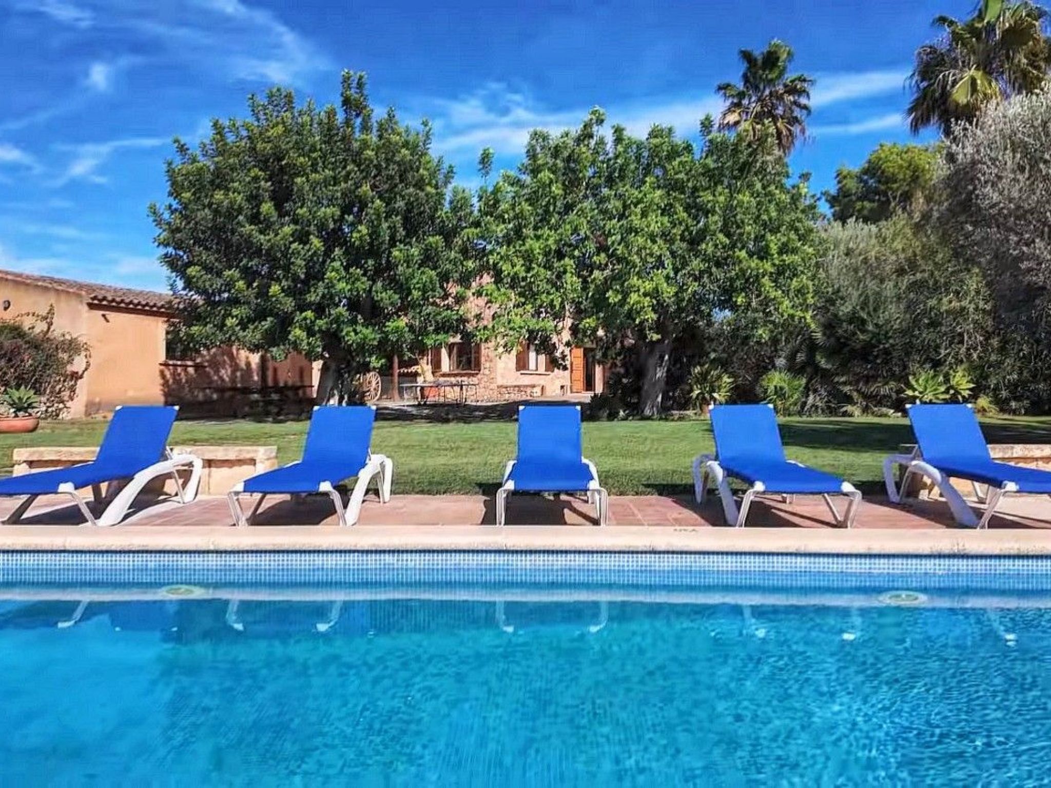 Bonita casa cerca del mar-Image-tags.info