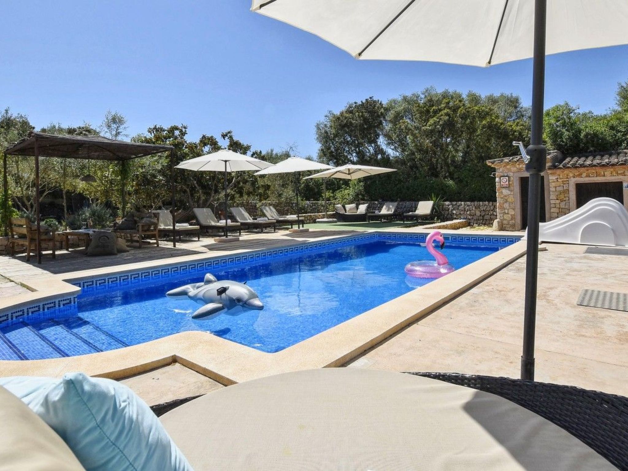 Schönes Landhaus in der Nähe von Manacor mit Pool und Klimaanlage-Draußen