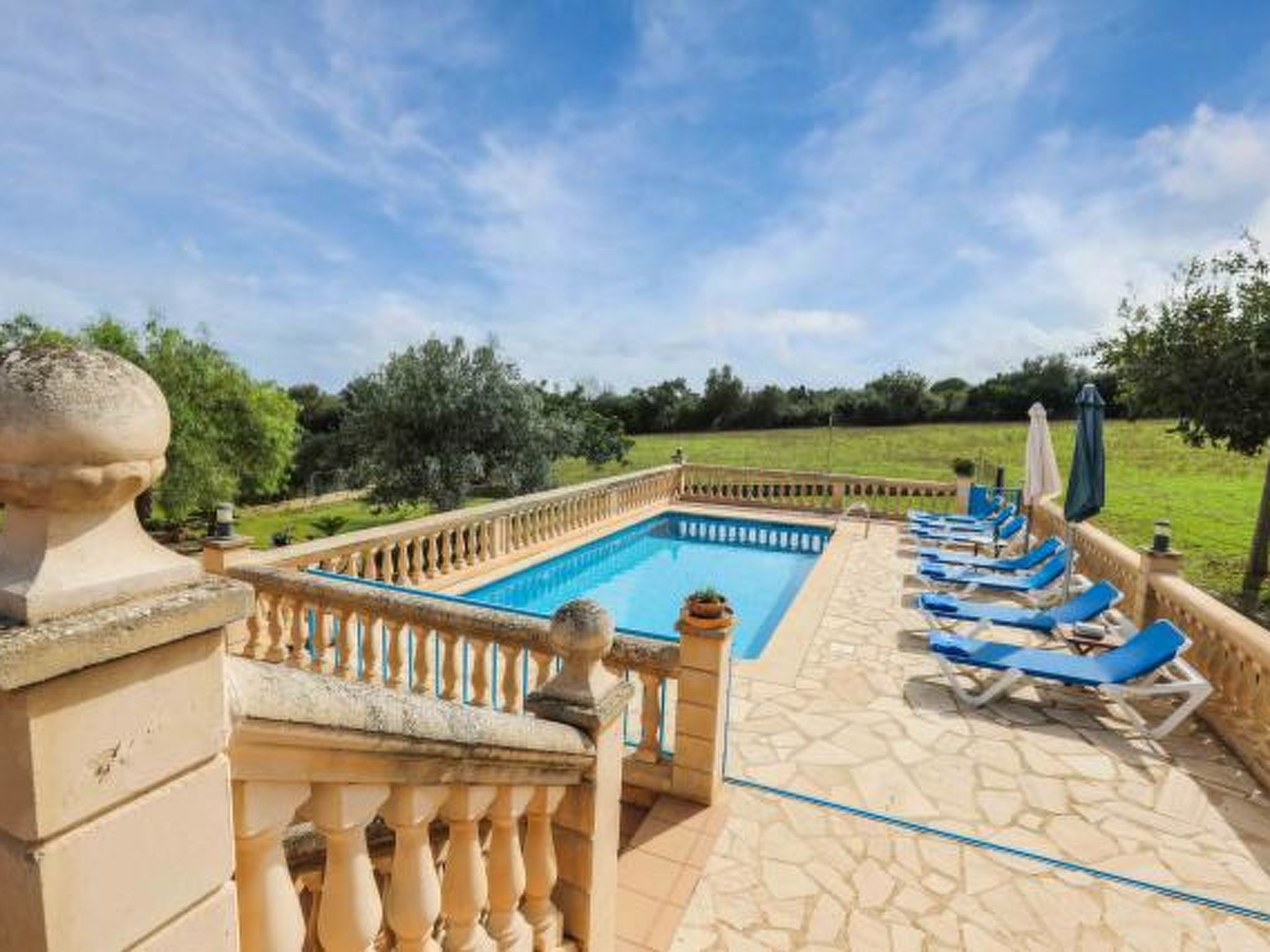 Cogol — Pool Outdoor (3 of 60)