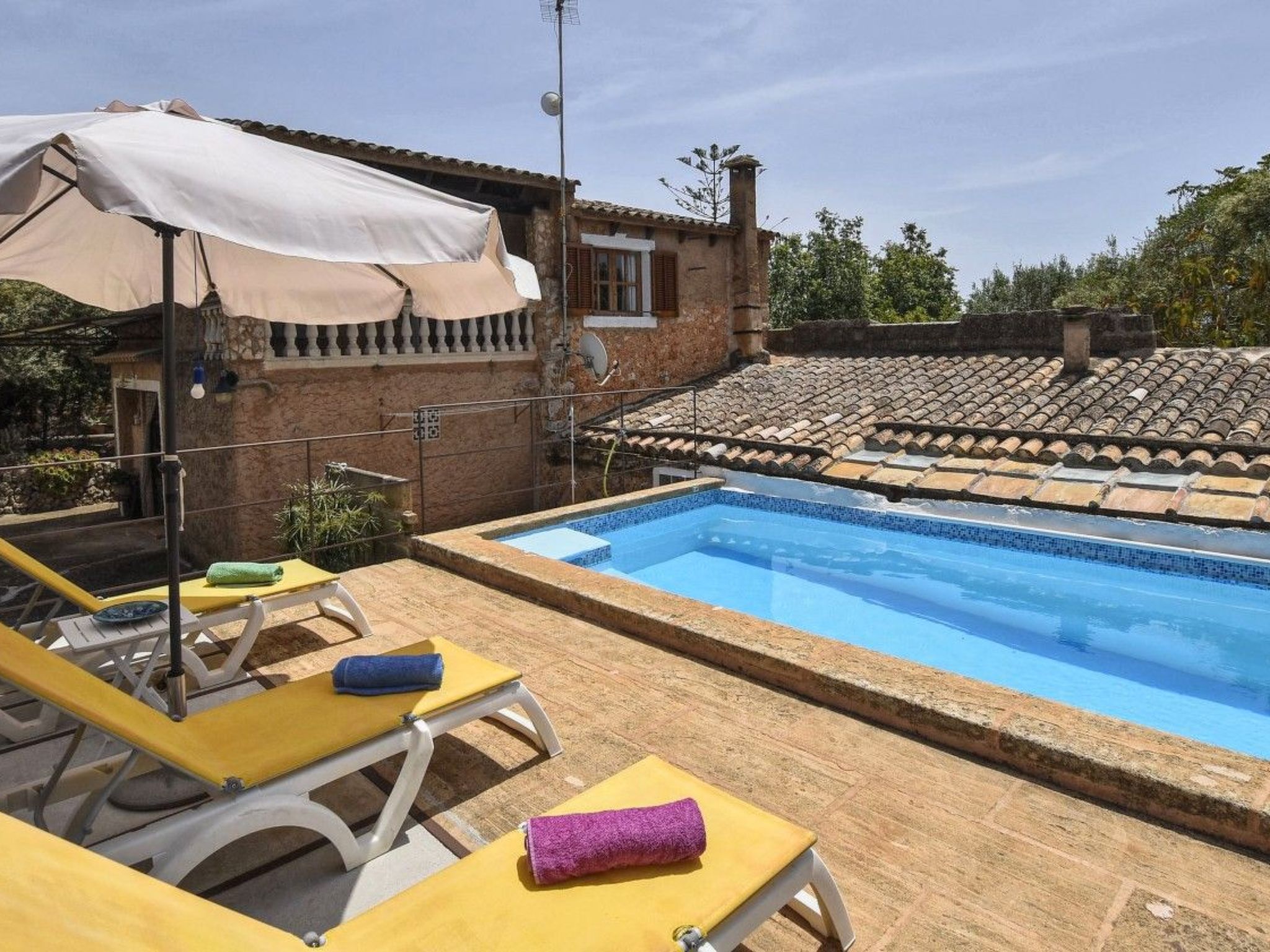 Mit privatem Pool - Dehors